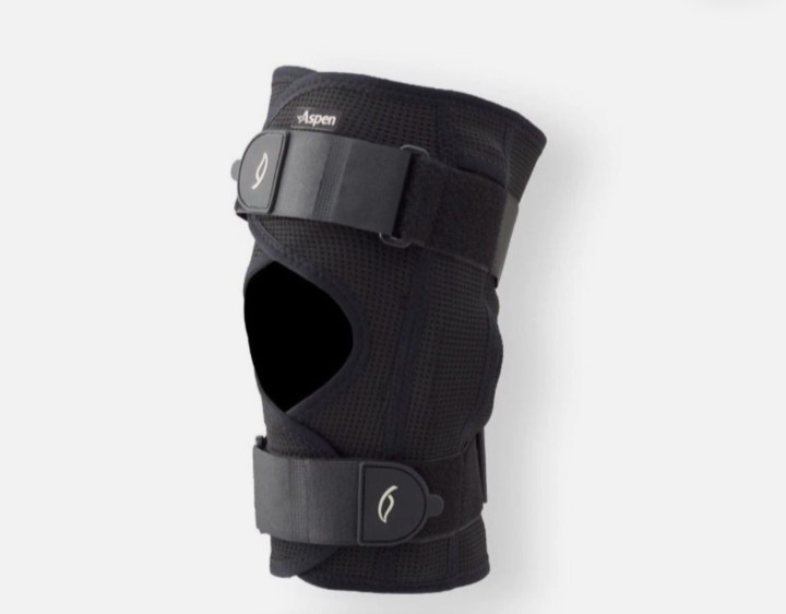 Aspen ROM Hinged Knee Brace Black New Universal One Size Fits All 648111 Sealed