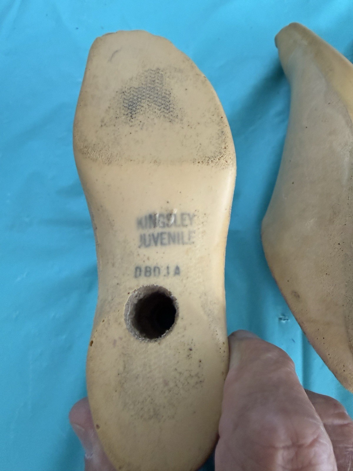 lot of 5 USED PROSTHETIC FEET. 3 OTTO BOCK -2 KINGSLEY JUVENILE