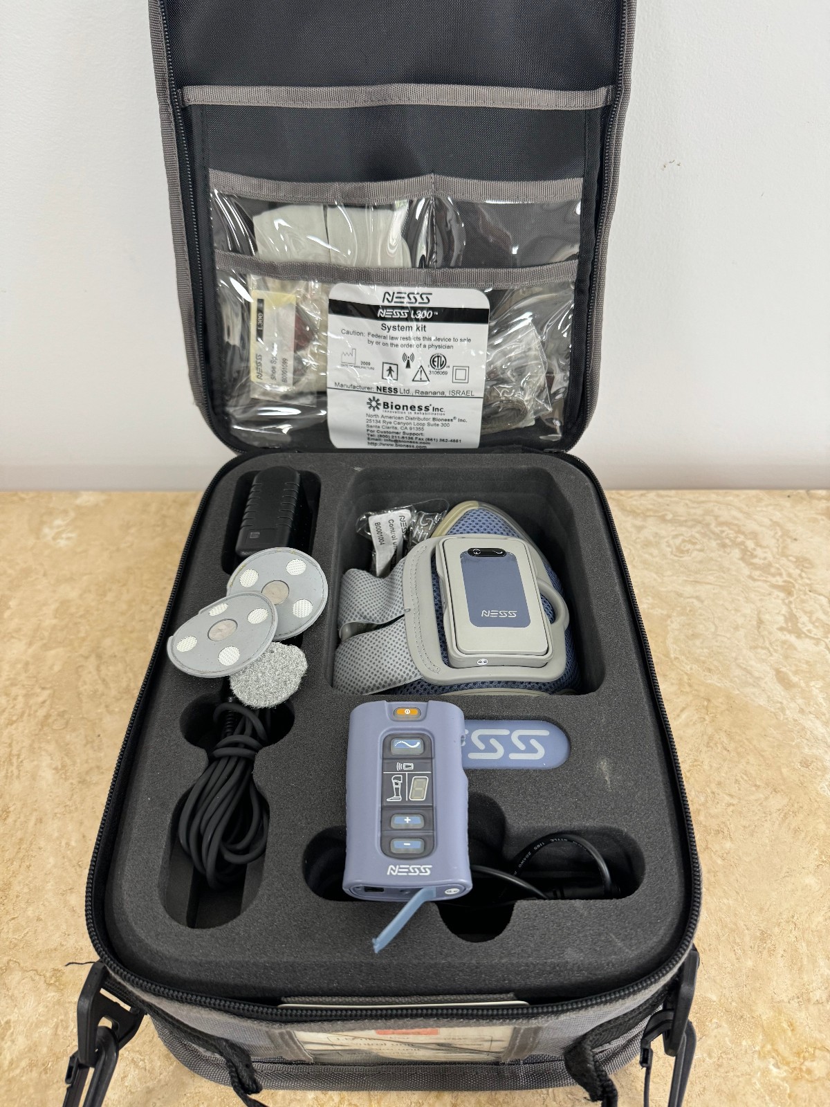 Bioness Ness L300 Leg/Foot Drop System Kit Left Lower Pads and Charger #18216