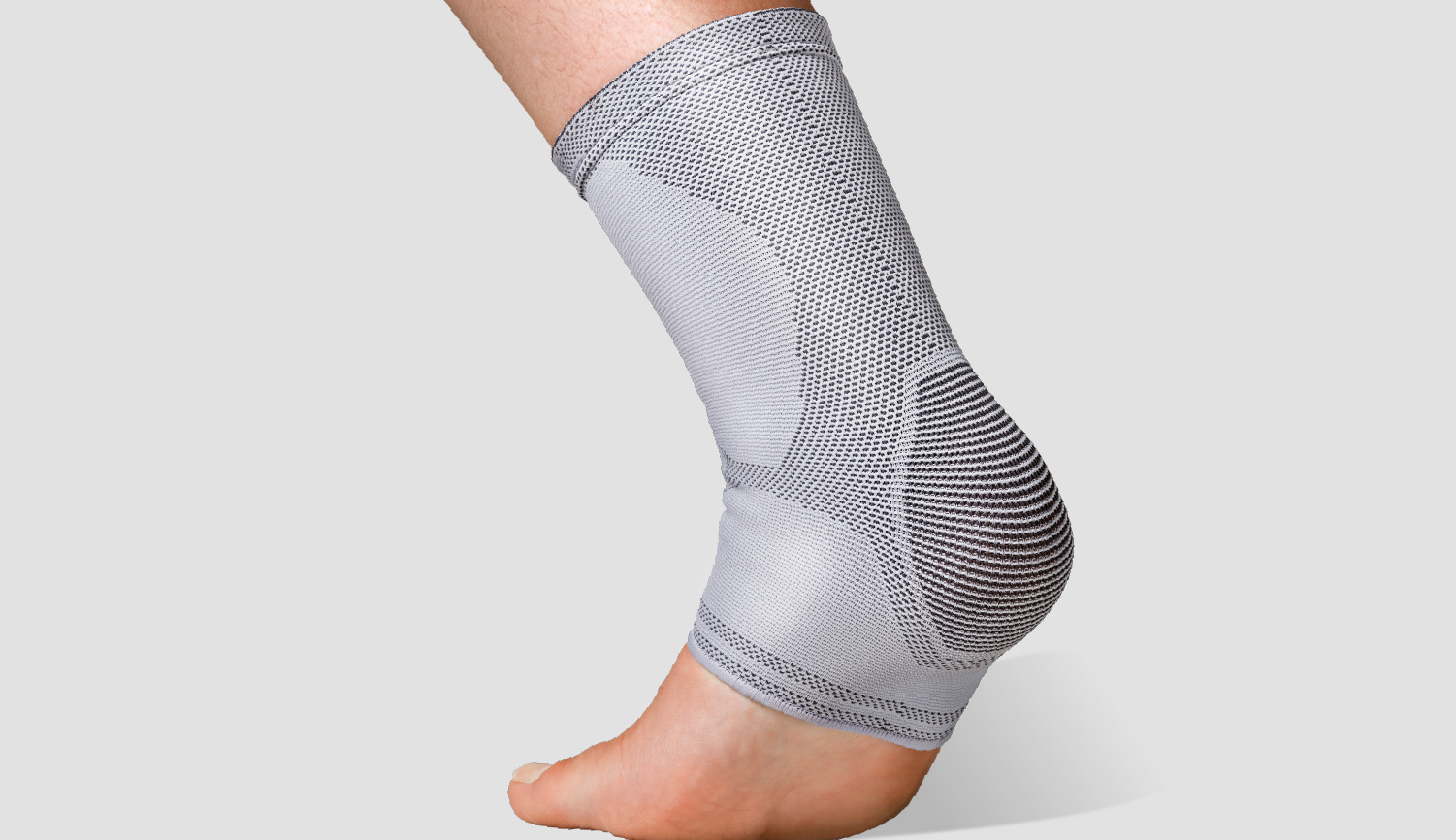 Thermoskin Dynamic Compression Ankle Sleeve (S-M) – Small / Medium