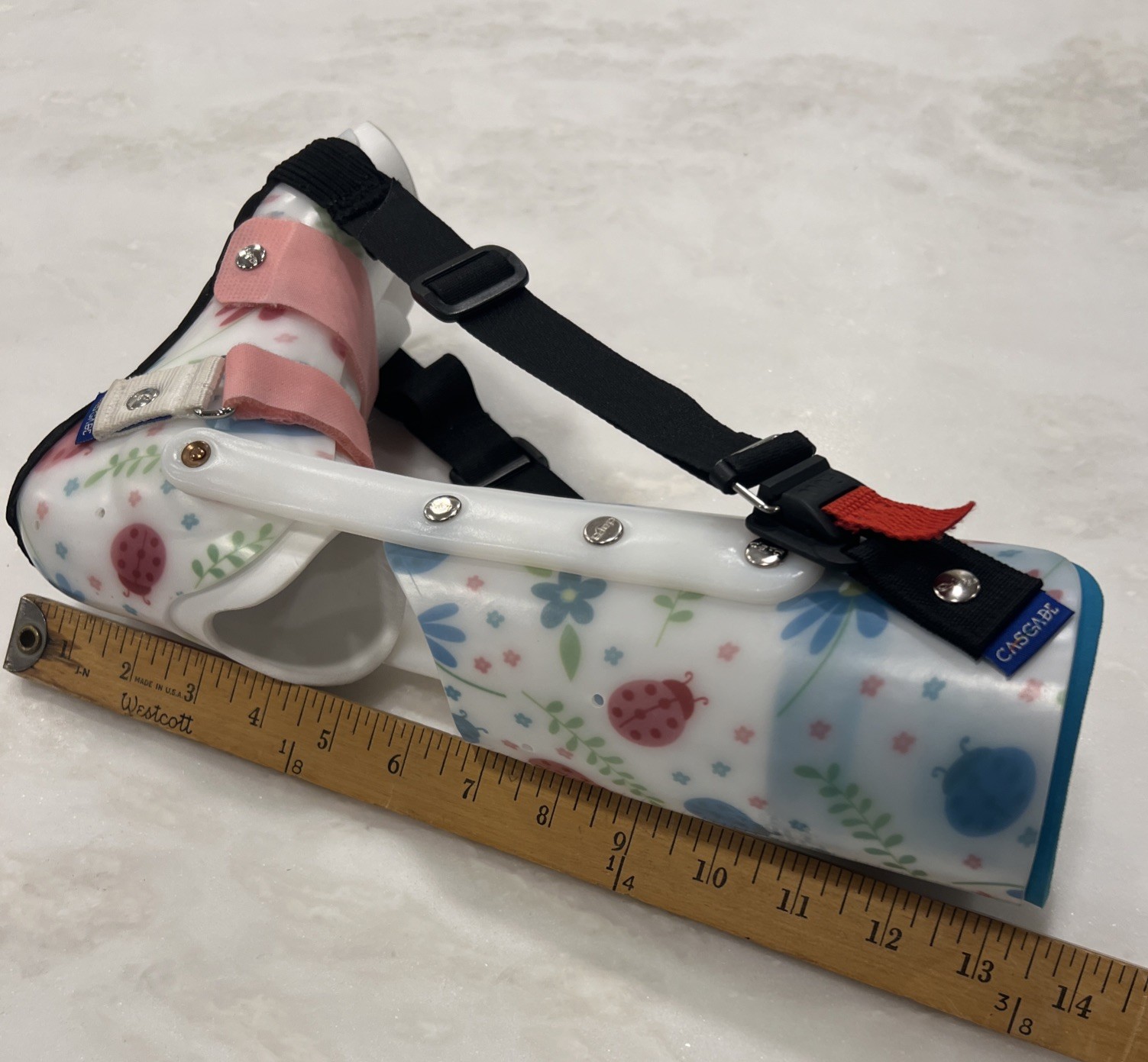 Cascade Hinged Leg Brace RIGHT Kids LADYBUG FLORAL Youth Size Lg Foot Length 8”
