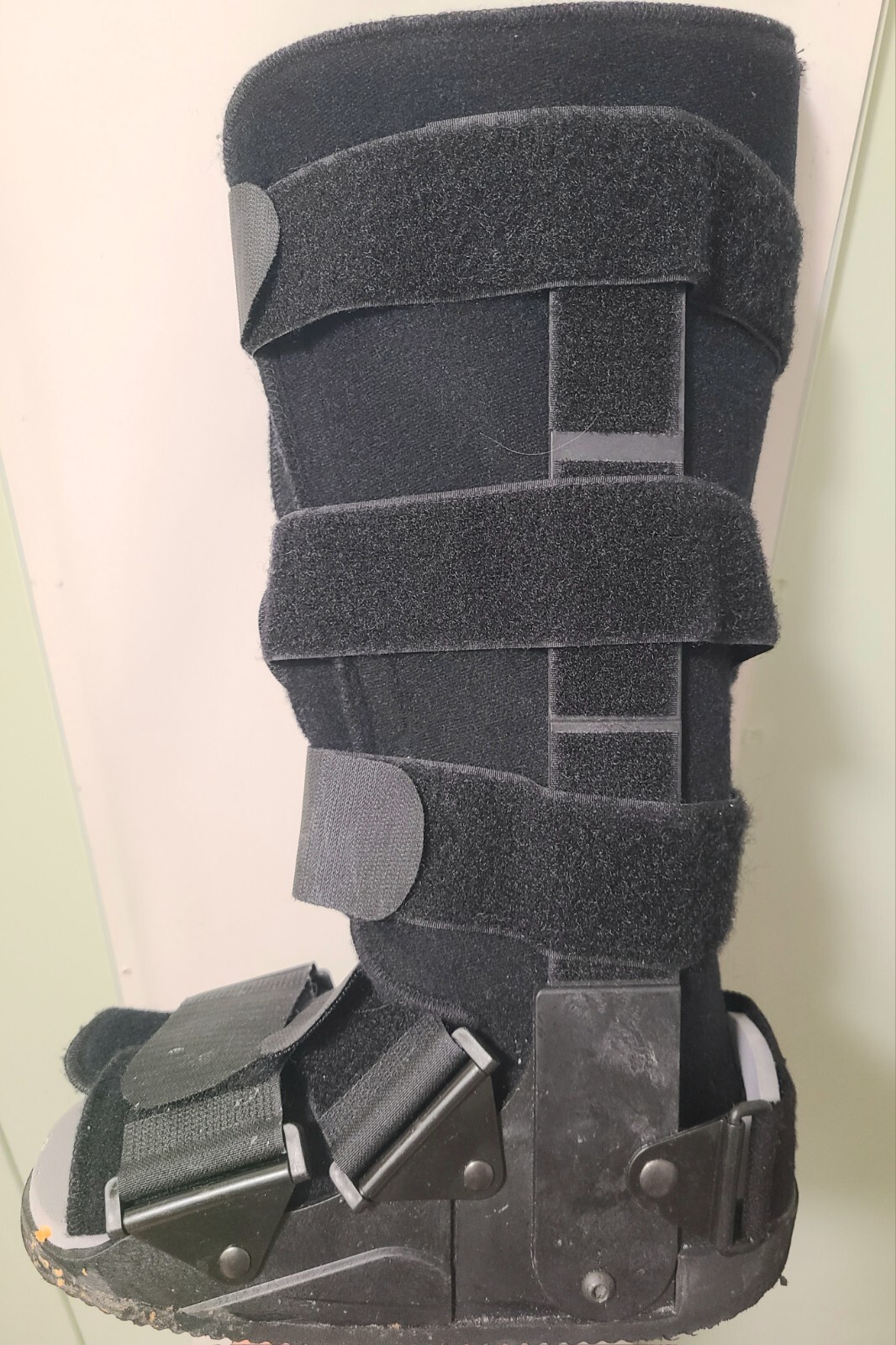 DeRoyal Small S Black Walking Boot Foot Brace