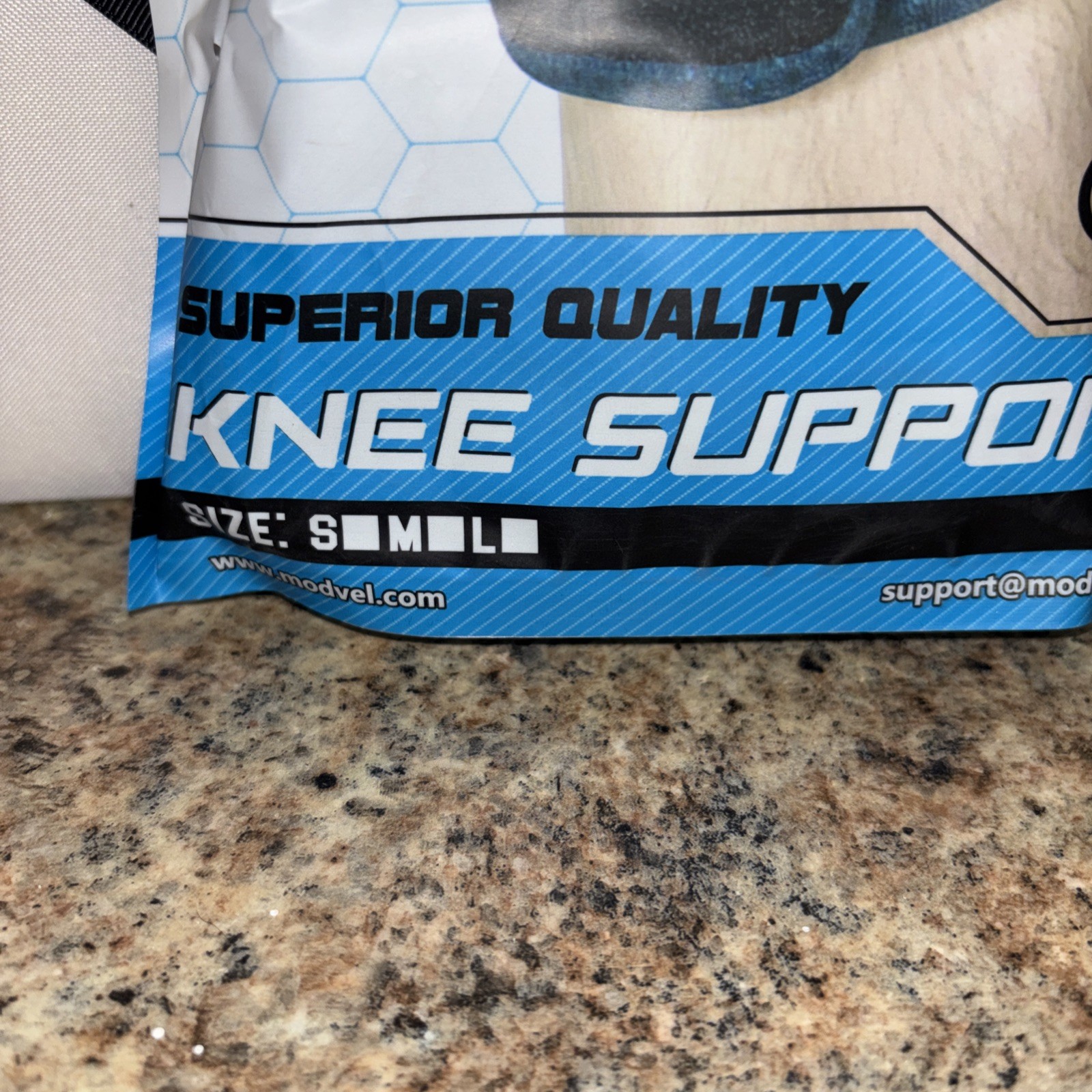 Modvel Knee Support One Size Fits Small Medium Large New In Package