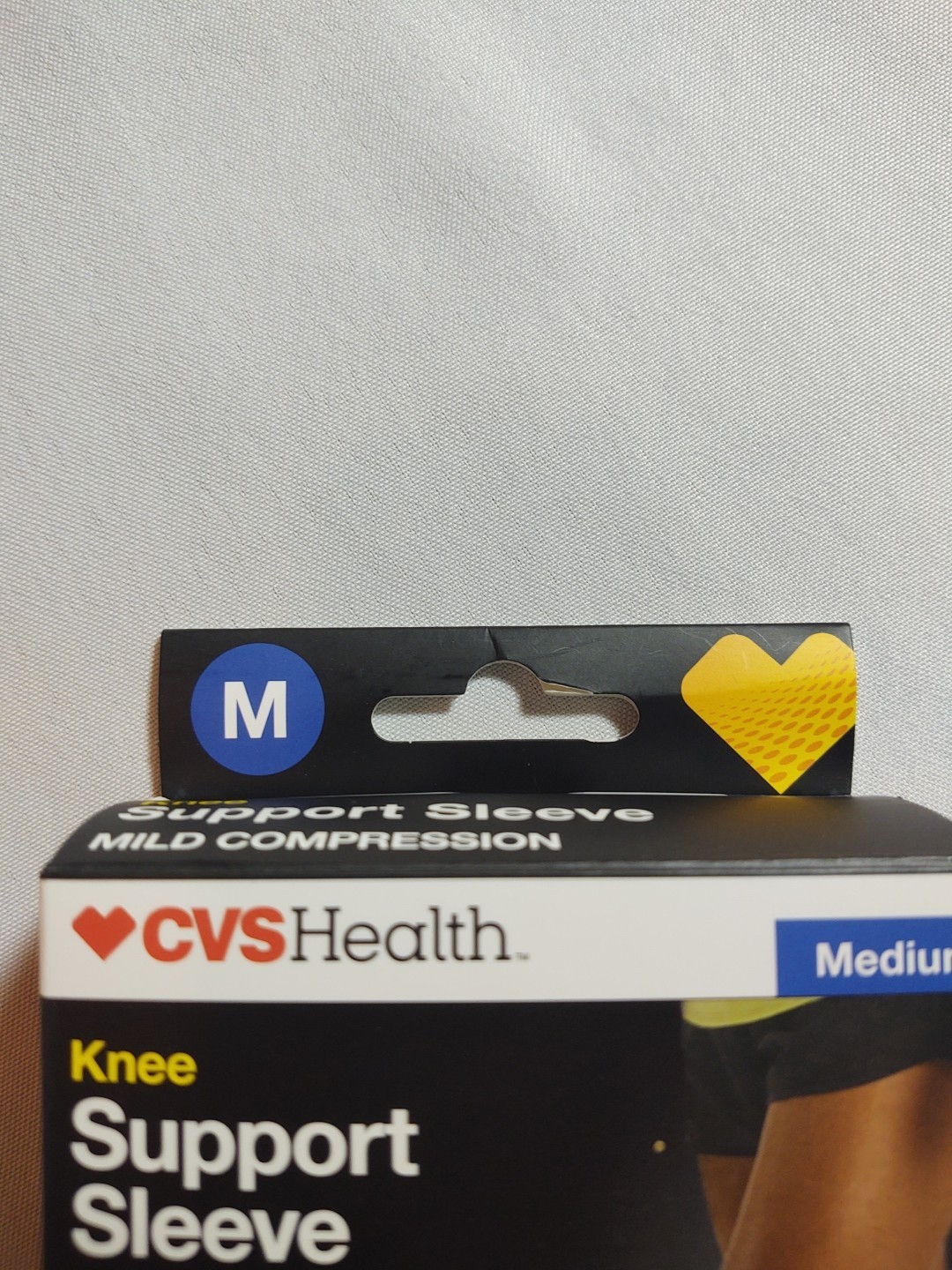 CVS Health Knee Support Sleeve Mild Compression Multicolor Size Medium