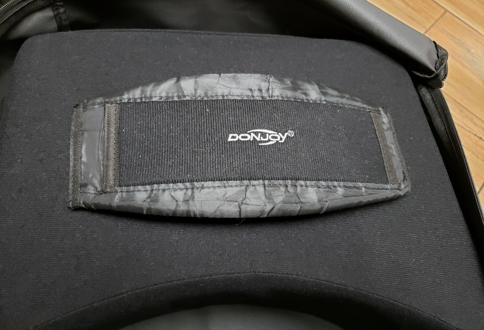 Donjoy Shoulder Cradle,11-9123-4 Universal PreOwned see pics, read description