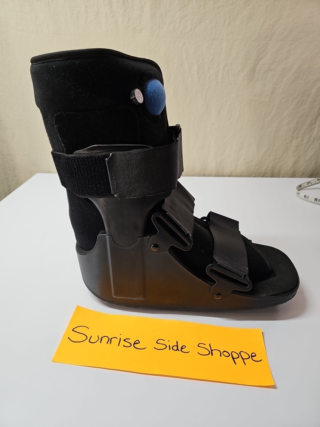 Fracture Walking Boot Medical Protection Ankle Support Brace Air Pump size Large