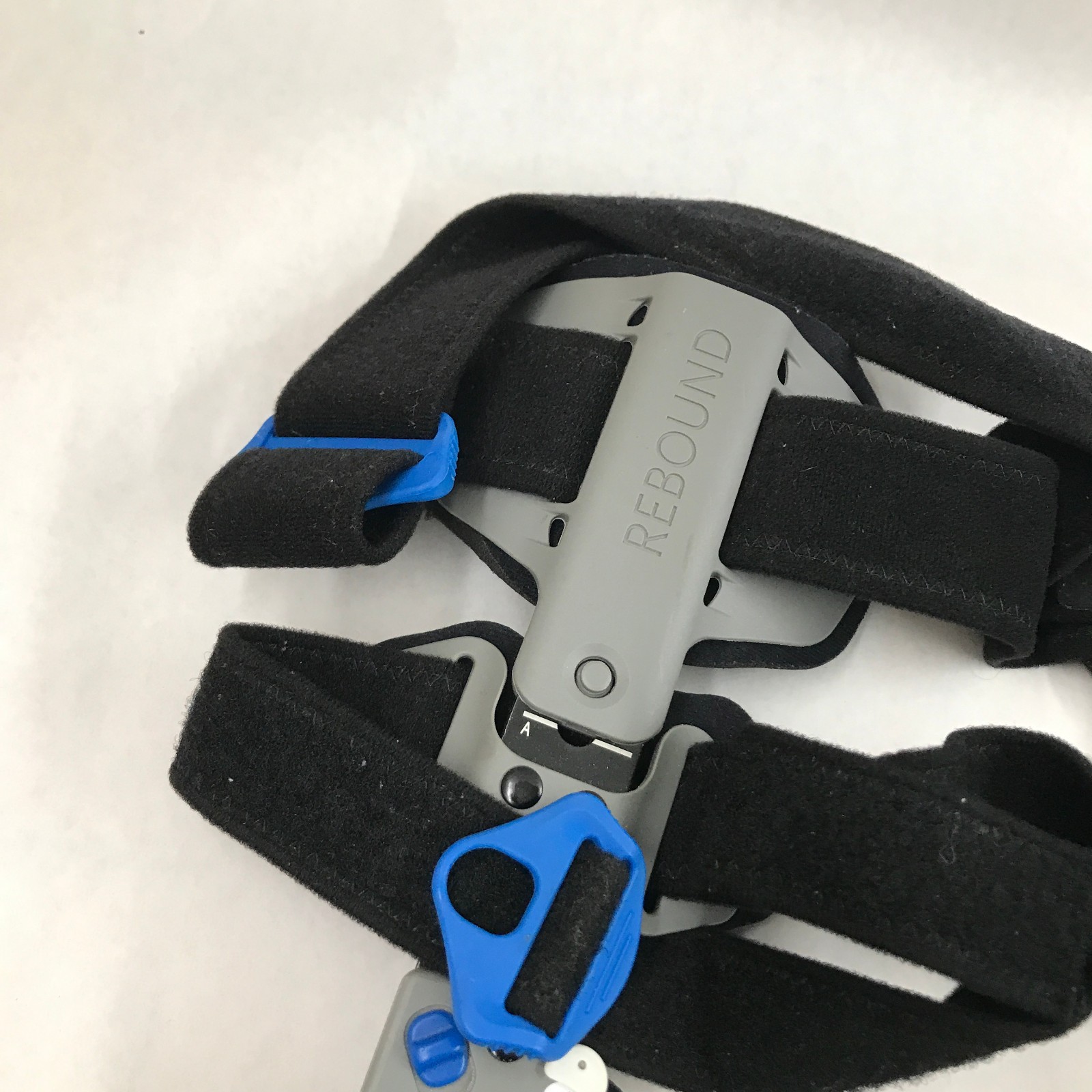 OSSUR Rebound Post Op Knee Universal Cool Universal Brace B-8381480