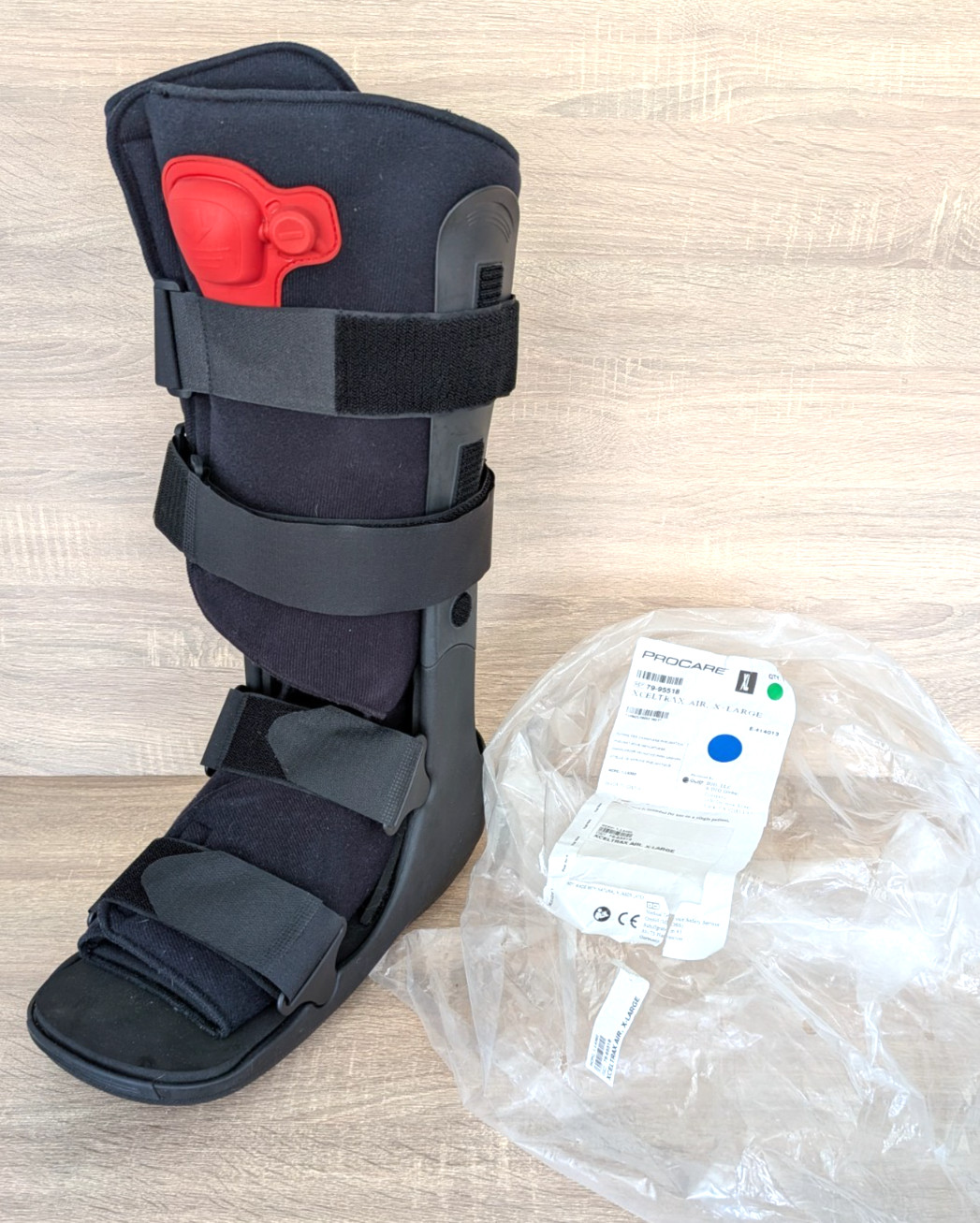 ProCare XcelTrax Air Ankle Walker Brace Walking Boot XL 79-95518 Adjustable Pump