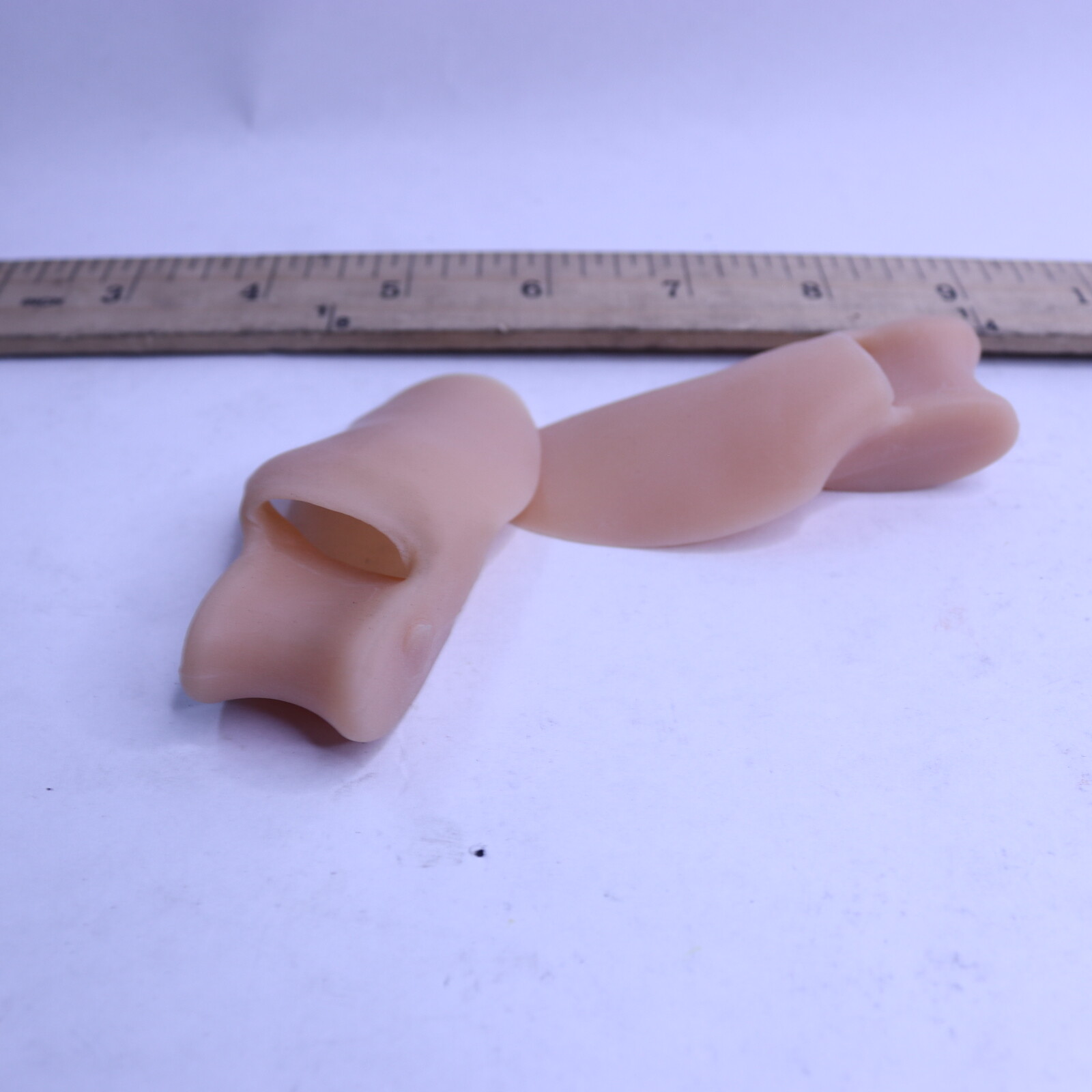 (Pair) Thumb Toe Separator Splint Straightener Silicone Skin Color