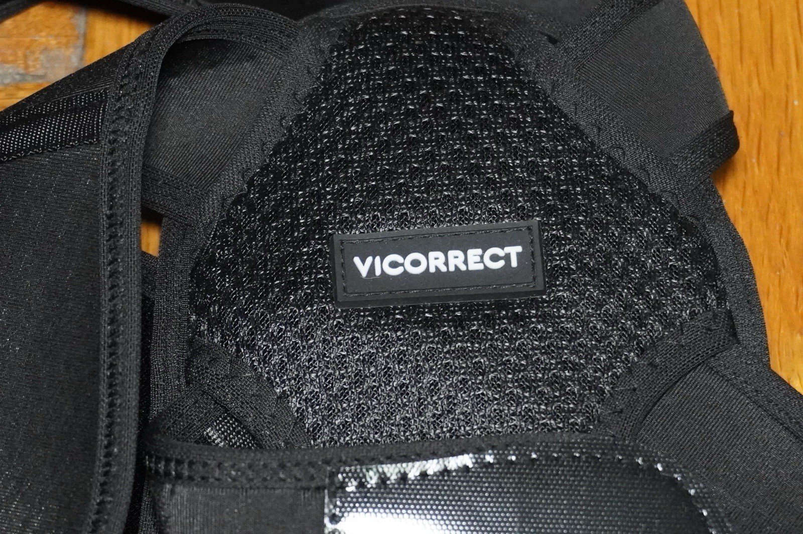 VICORRECT Posture Corrector Back Support Brace Adjustable Straps Medium