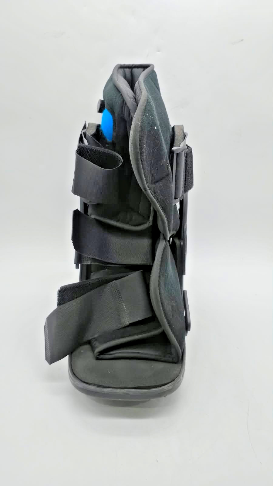 United Ortho USA14115 Short Air Cam Walker Fracture Boot Medium Black