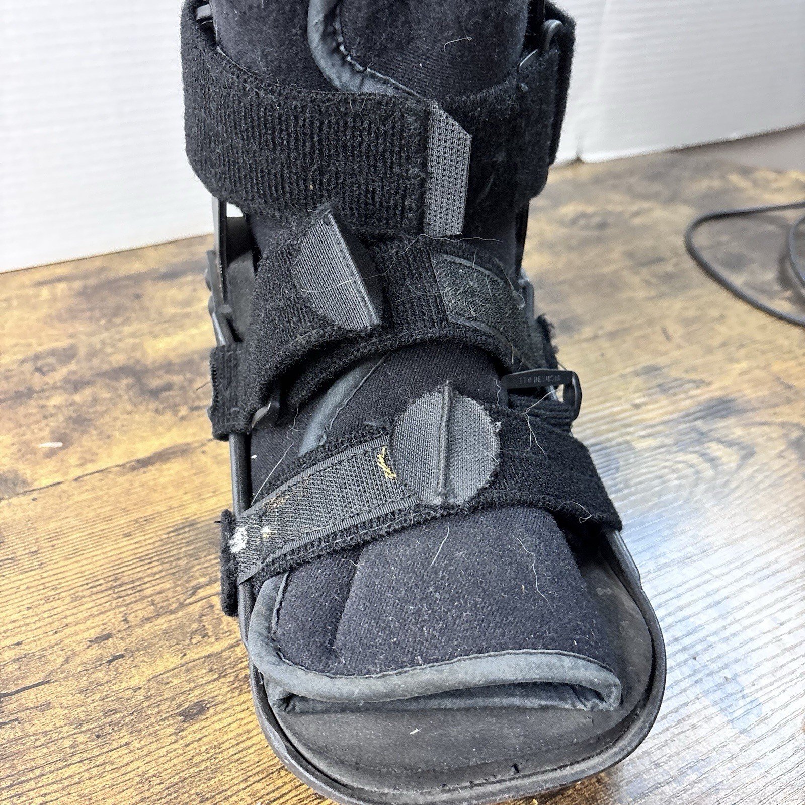 Breg Air Pump Left Ankle Walker Medical Boot Walking Cast Foot Fracture Brace