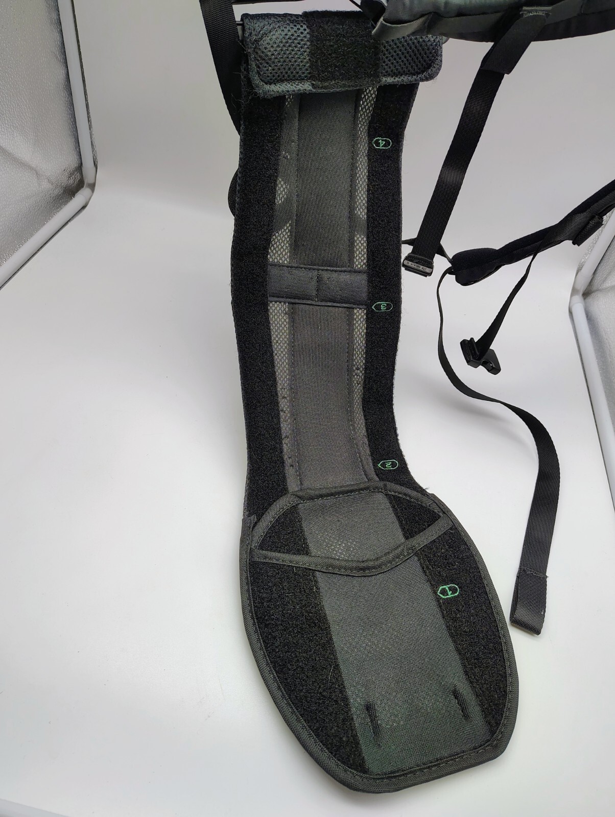Horizon By Aspen Adjustable strap Back Brace w/Shoulder Straps