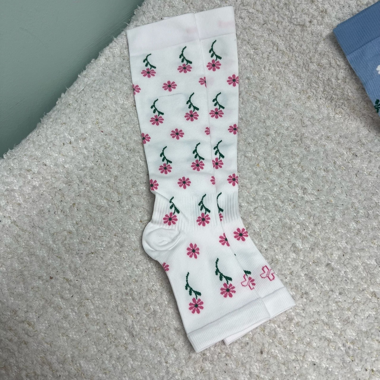 Open Toe Compression Socks 3 Pairs Toeless Pink White Blue S/M Size Womens