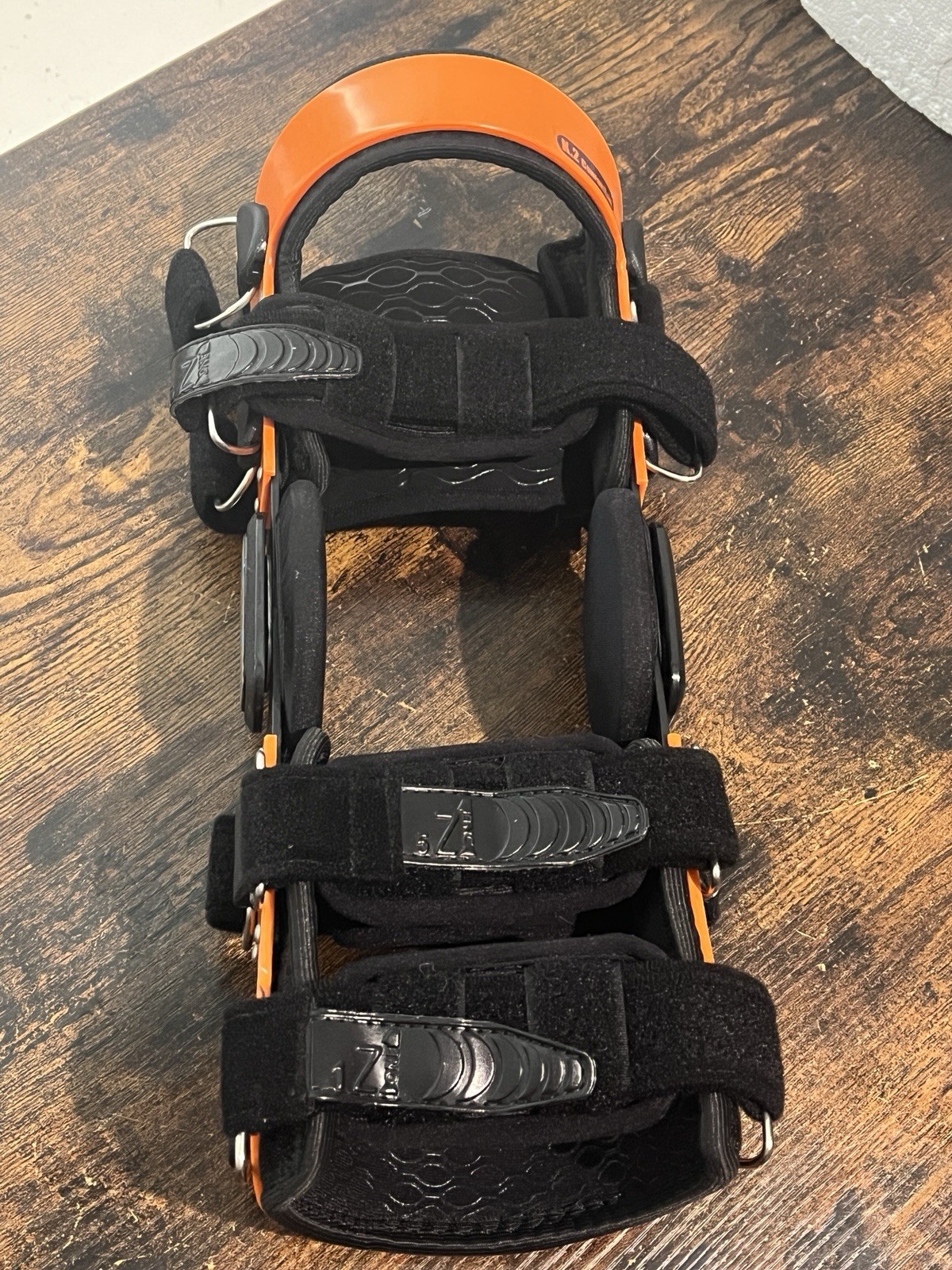 Z1 K2 Knee Brace for ACL Ligament Sports Injuries OA & Knee Pain for Men & Women