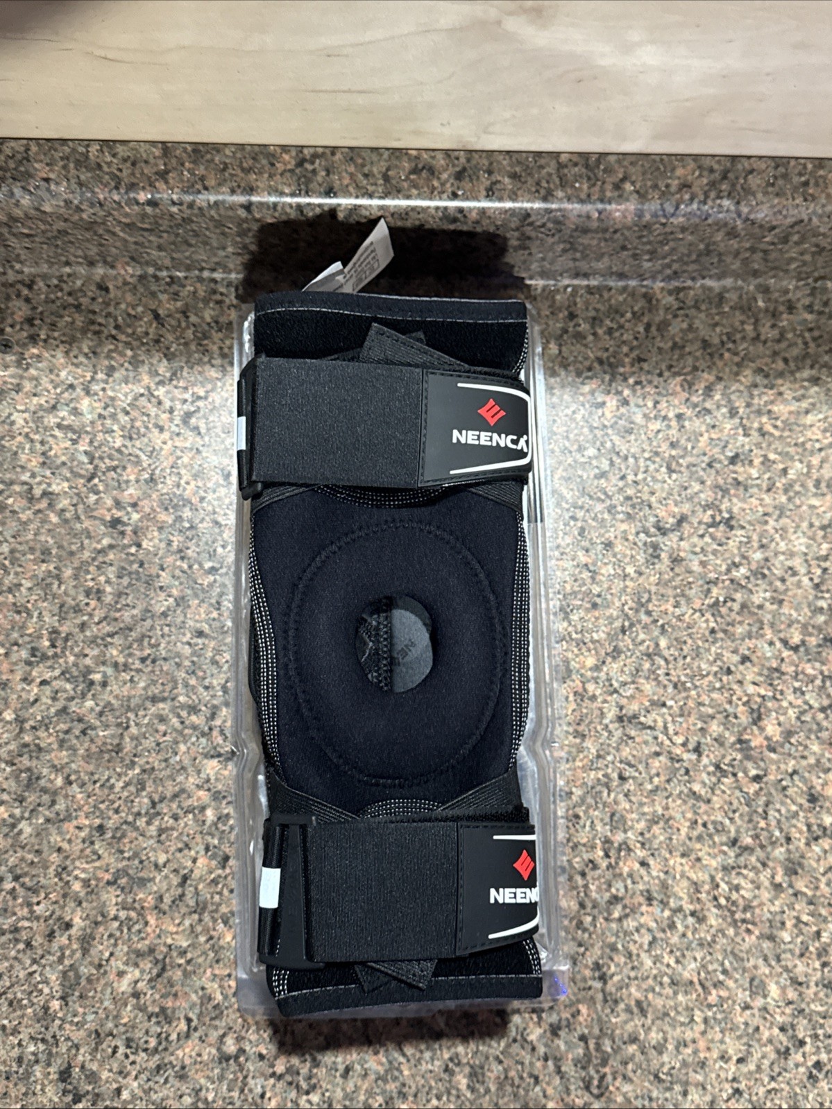 NEENCA Professional Knee Brace for Knee Pain Hinged Knee Support HX042-Medium
