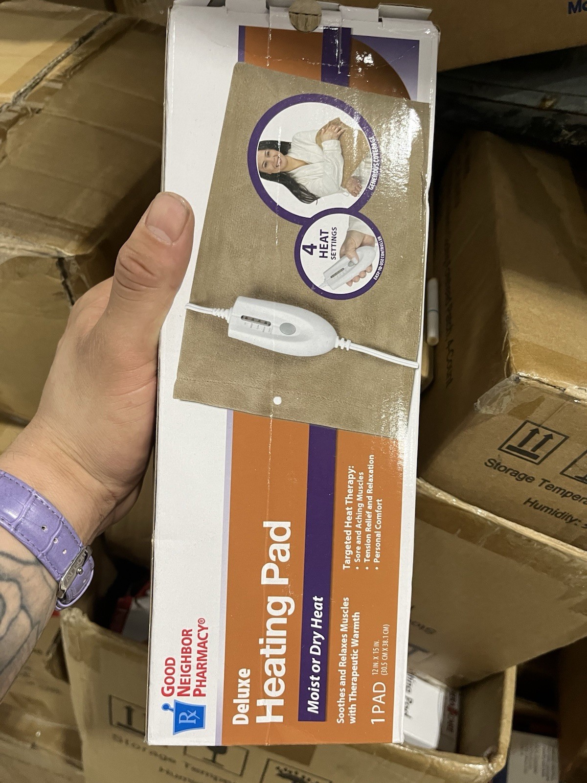 Heating Pad Wrap for Arm Elbow Wrist Leg and Also Have Pain Relief Patches