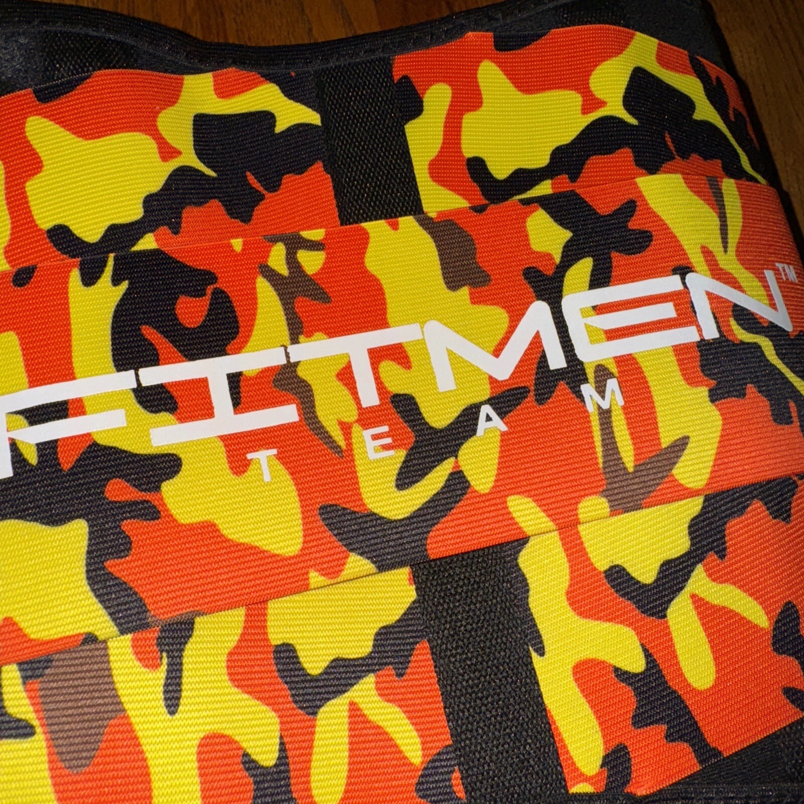 Fit Men Team Back Support Orange Camo Size Large (B1)