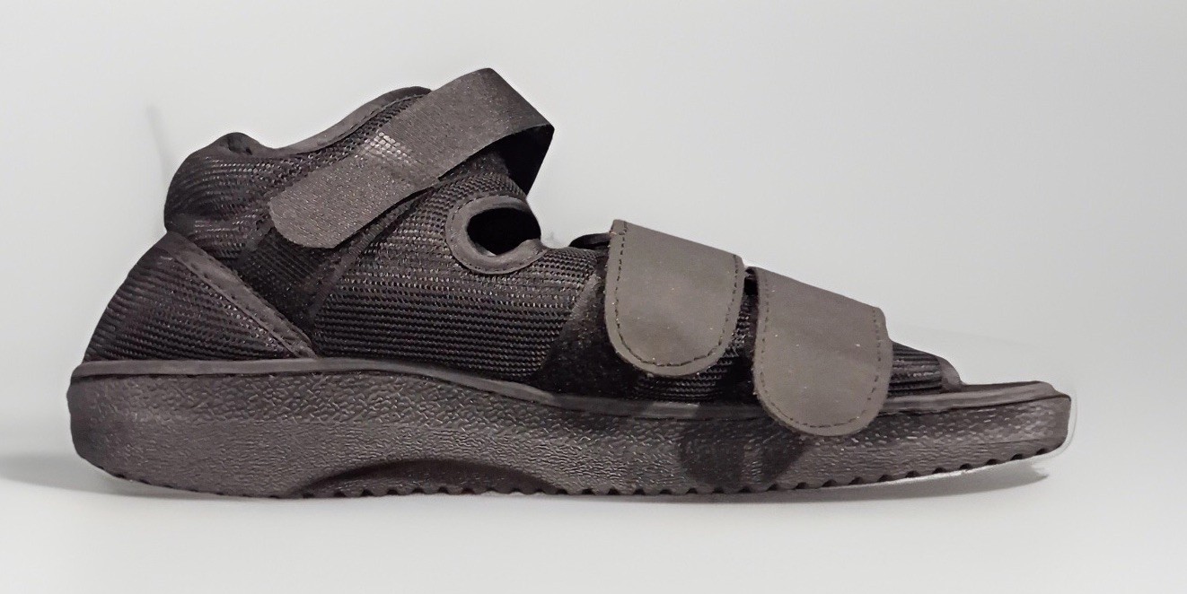 ProCare Squared Toe Post-Op Shoe Black Medium Recovery Orthopedic Boot