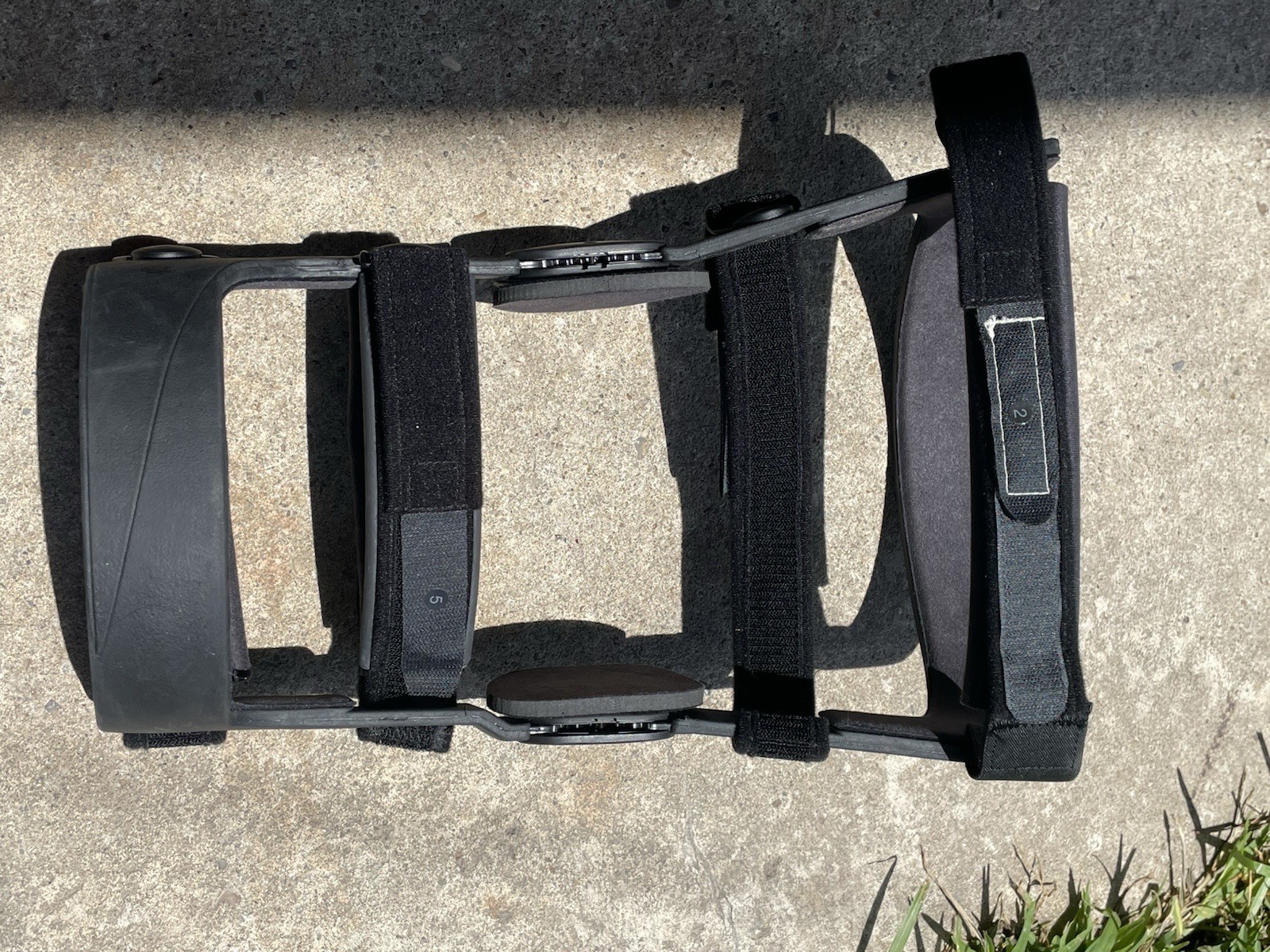DONJOY FULLFORCE KNEE BRACE RIGHT Large