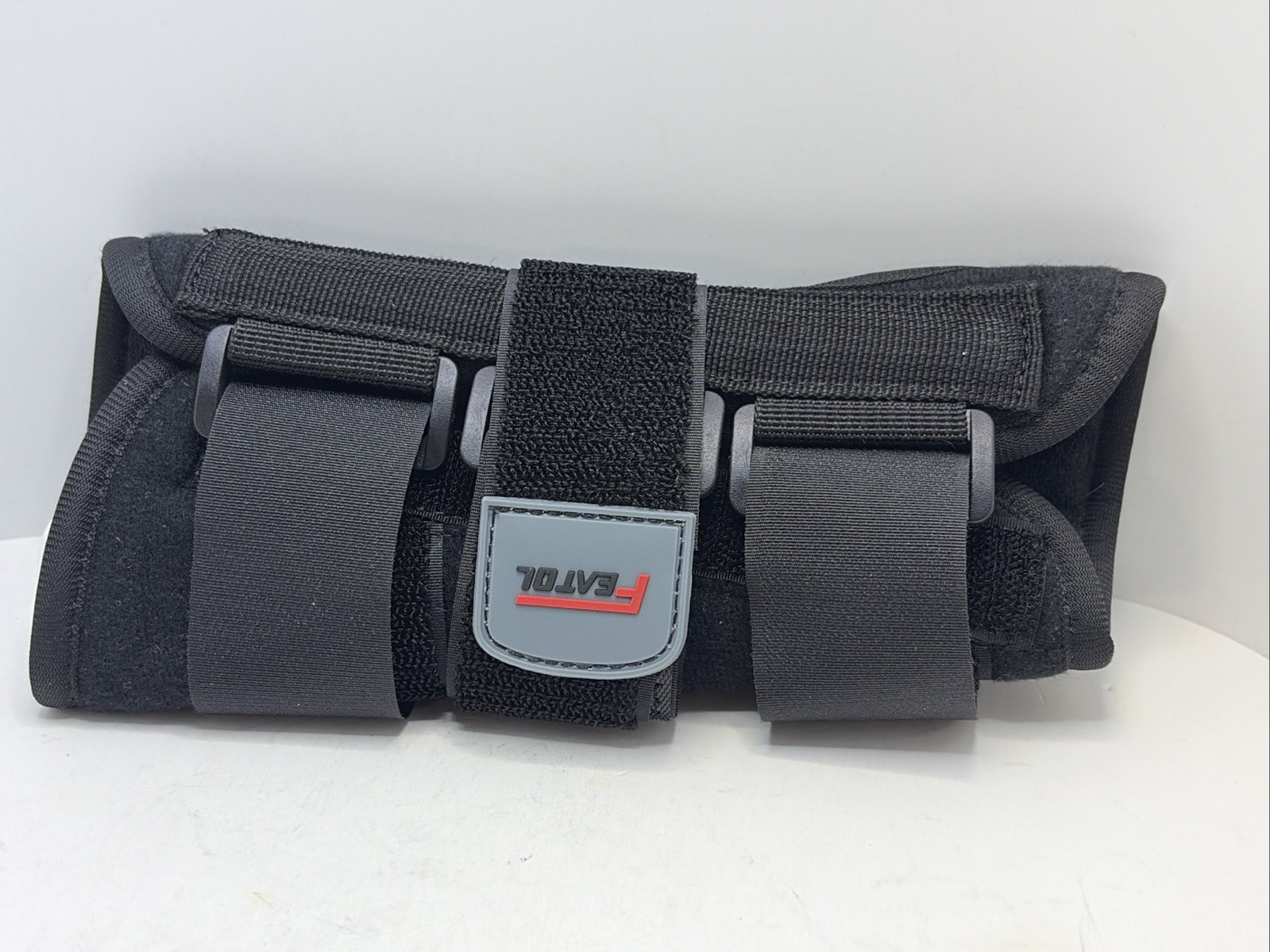 Featol Right Hand Wrist Brace Carpal Tunnel Splint Support M/L Black Adjustable