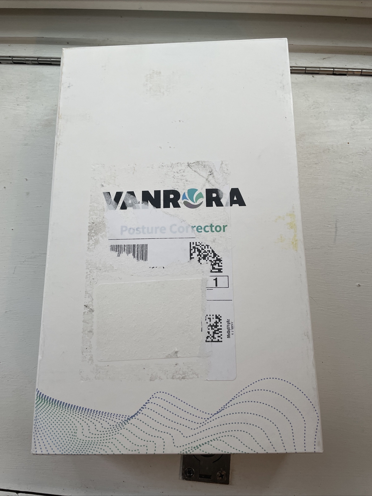 VANRORA Posture Corrector Unisex Back Brace Small/Medium L/XL Black NEW Open Box