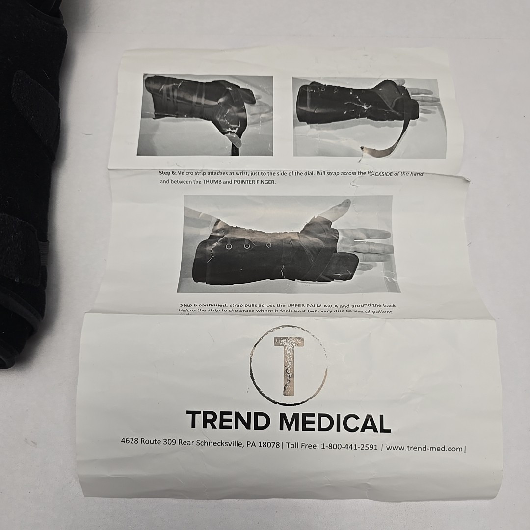 NWT Black TREND MEDICAL PRO Wrist Brace DCT-3916 Universal