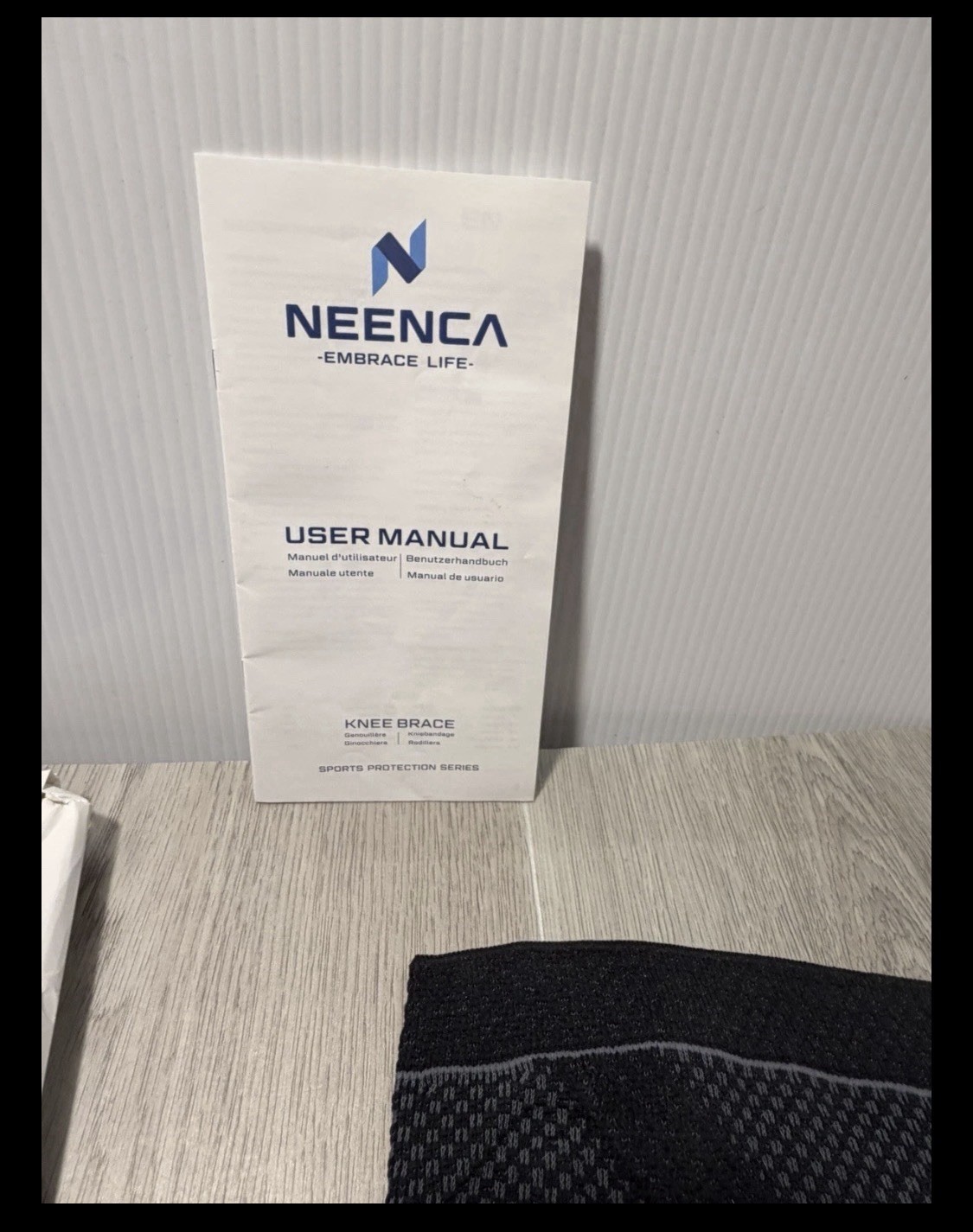 Medical Knee Compression Sleeve Brace, New Damaged Box