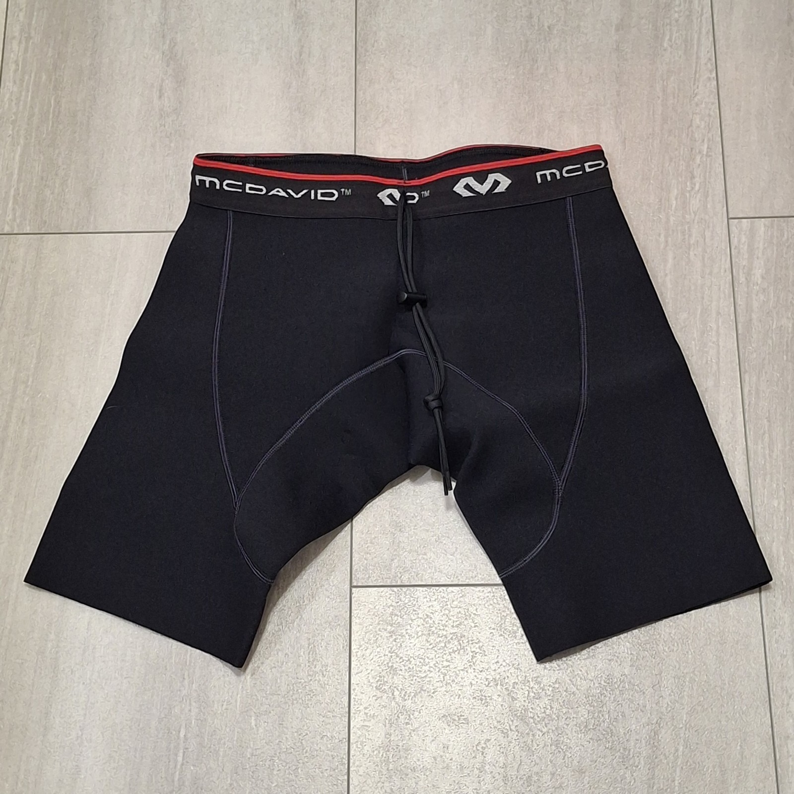 McDavid 479 Neoprene Shorts W/ Adjustable Drawstring Size Small