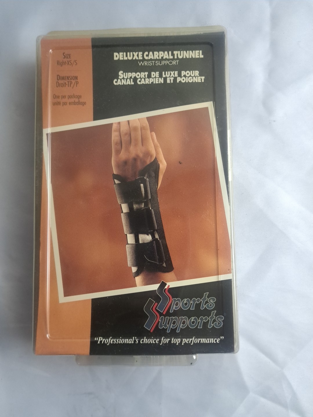 Sports Deluxe Carpal Tunnel Wrist Support Sleeve Right XS / S Arm * Ships Fast