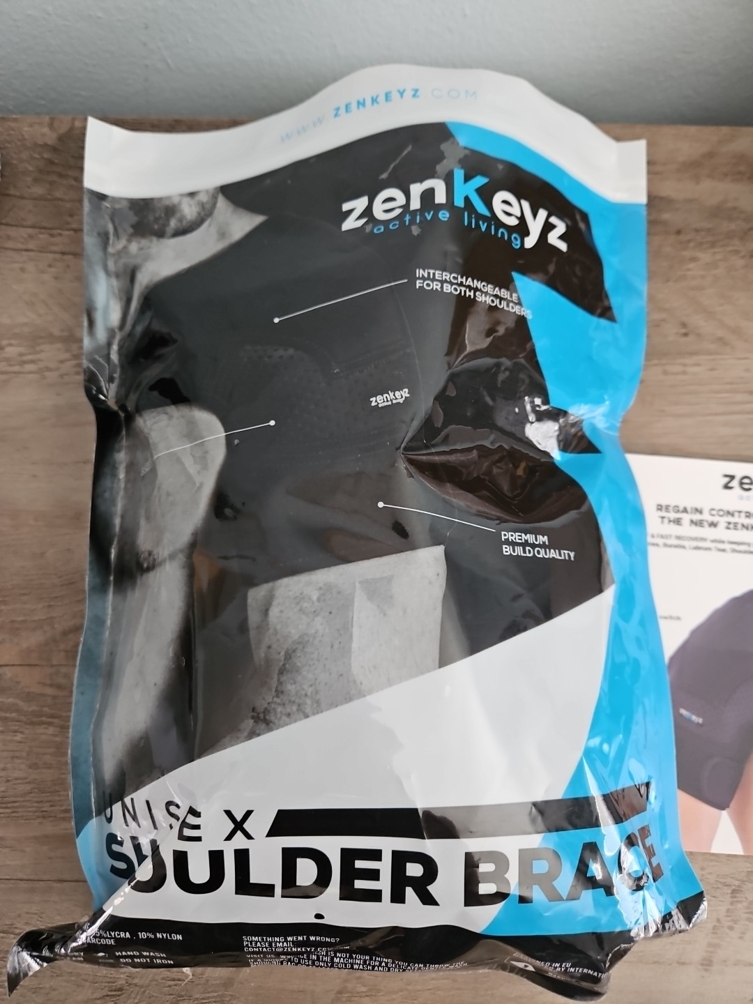 Zenkeyz Rotator CUFF Compression SHOULDER BRACE UNISEX New In Package