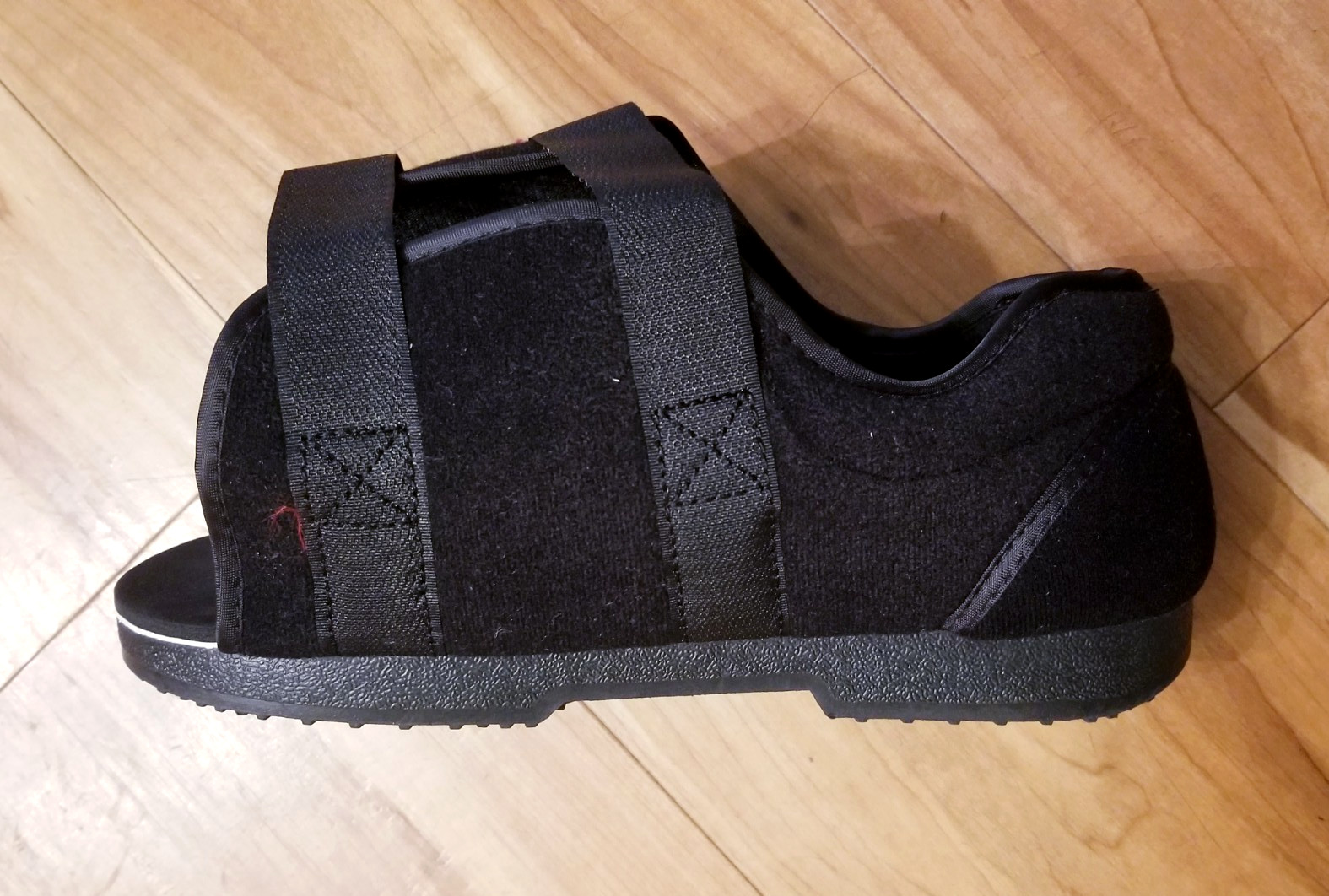 Semi-Rigid Post-Op Shoe, Medium, Women, Black Walking Shoe