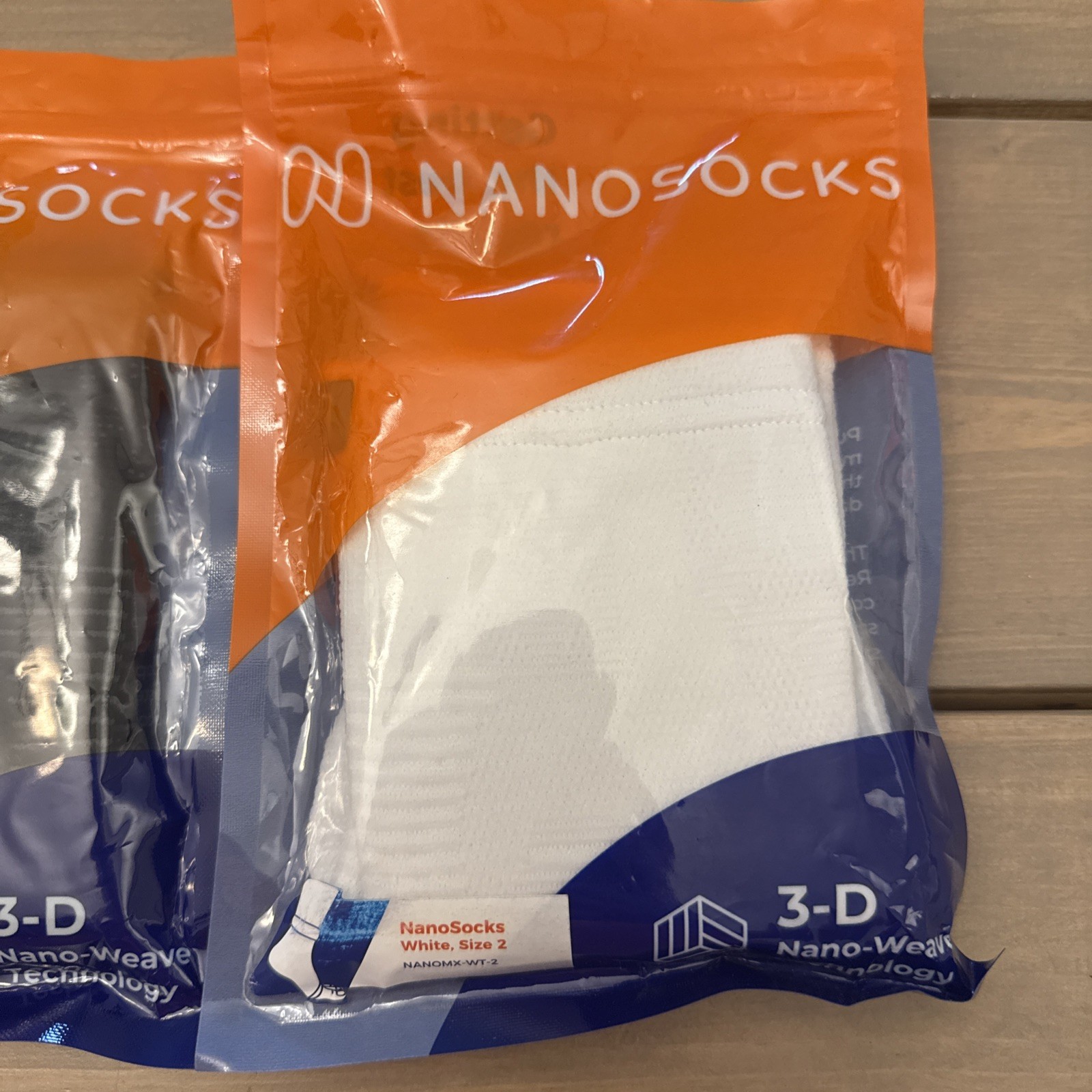 LOT OF 2 NANOSOCKS 3D Nano-Weave Black/White Compression Socks Size 2