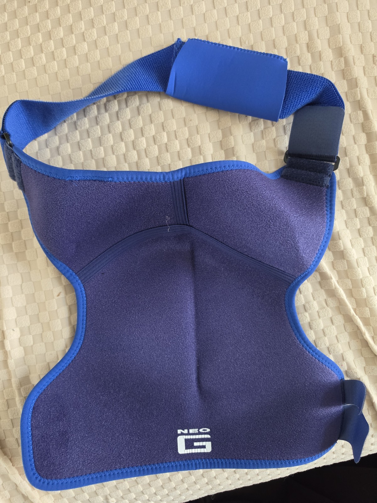Neo G Shoulder Brace – Rotator Cuff Dislocated Shoulders Joint – Never Used