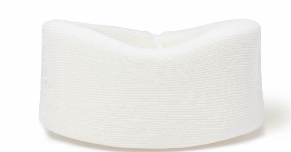 Curad Firm Foam Cervical Collar Adjustable Neck Support NEW for Sprains Strains