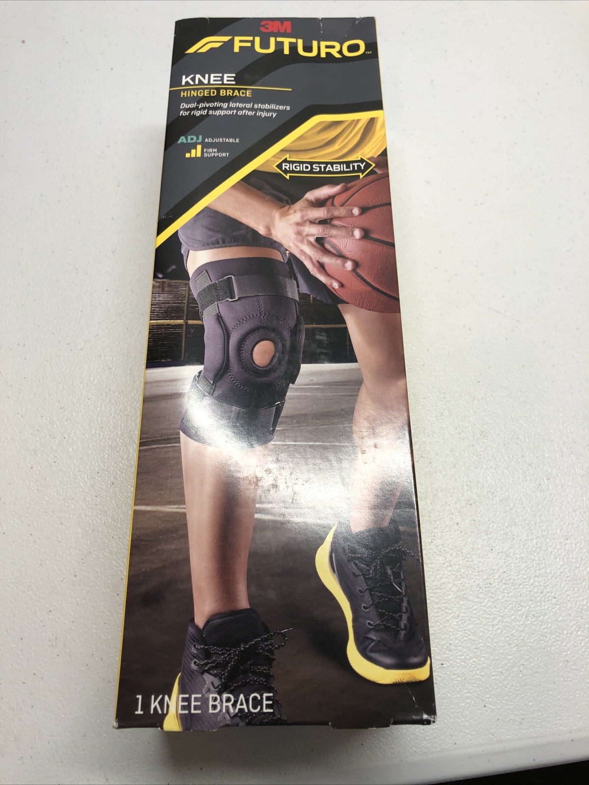3M Futuro Knee Hinged Brace Gray Firm Support Adjustable Size Stabilizer
