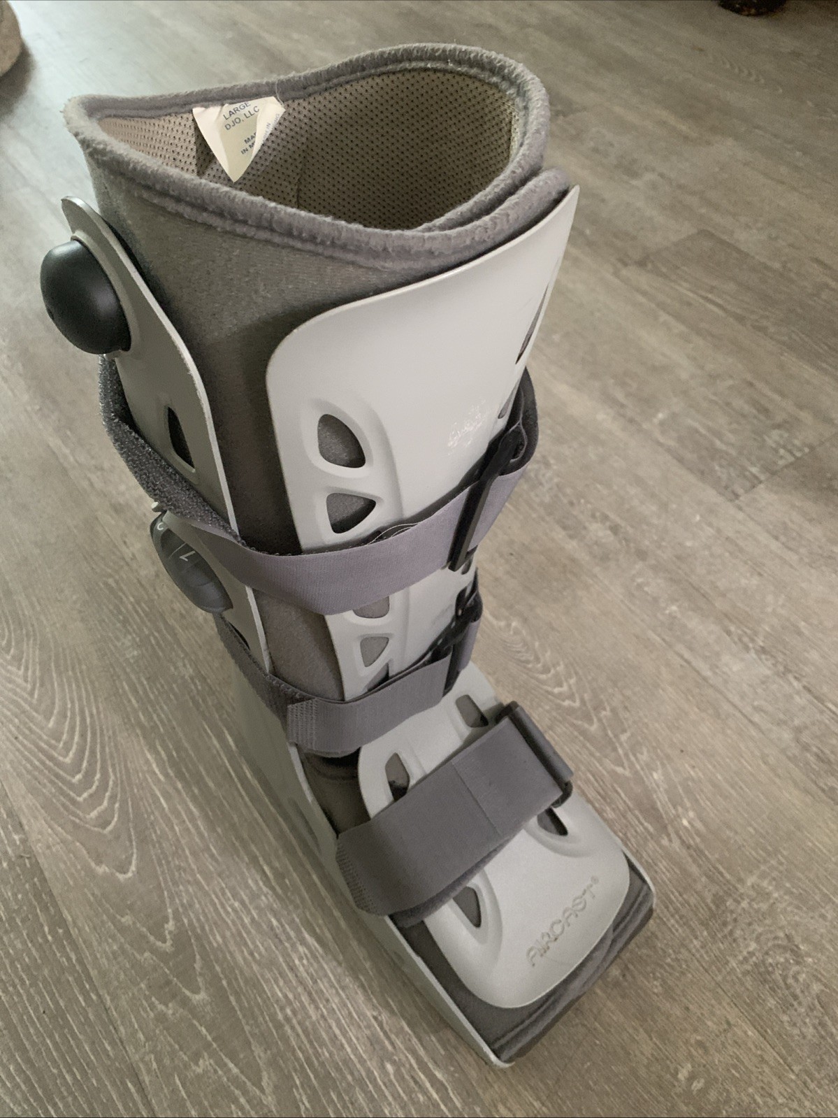 DJO Aircast AirSelect Standard Walking Brace Boot – LARGE Light GRAY