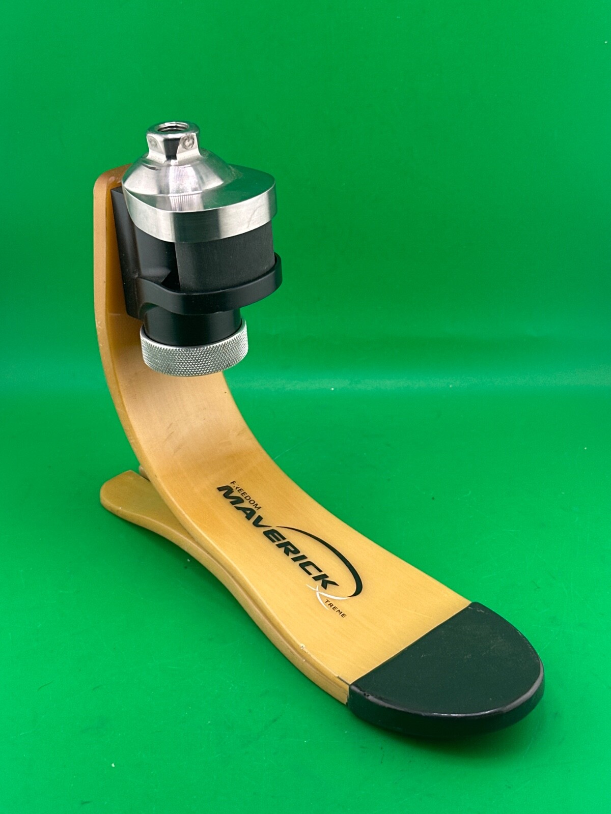Freedom Maverick shockwave Xtreme prosthetic foot Size 28 Category 5 Excellent