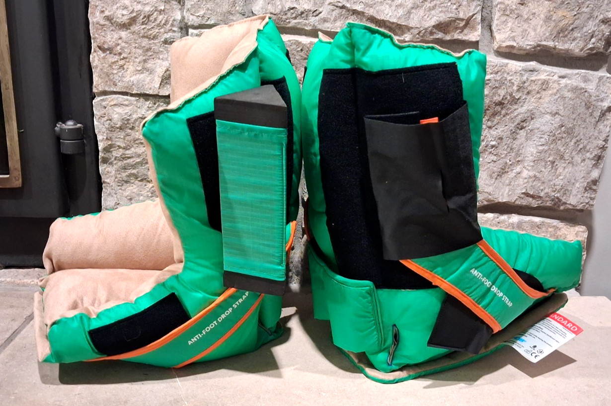 EHOB TruVue Heel Protector Offloading Boots w/Wedge Green Standard Size Pair