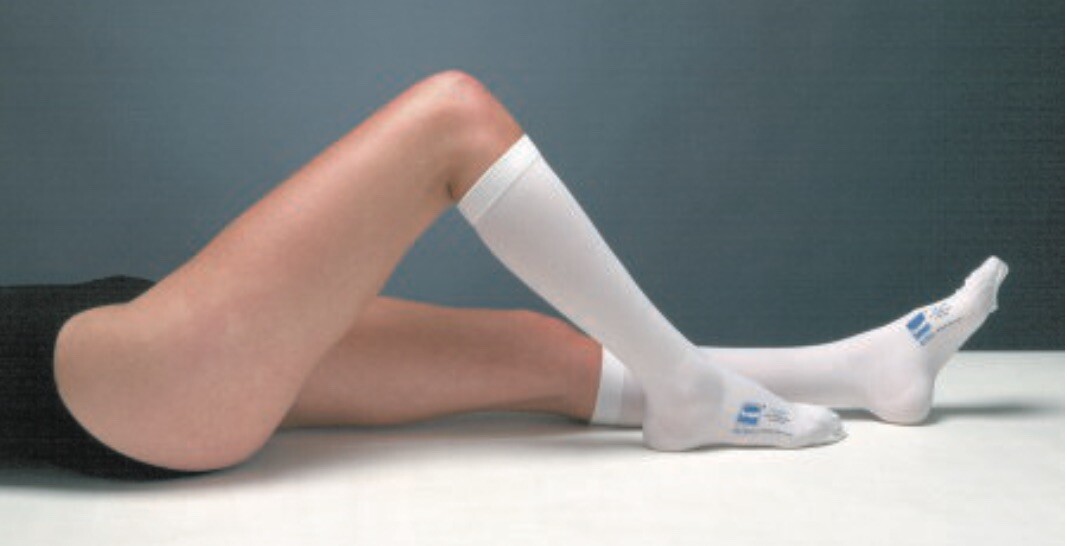 (4) TED Anti Embolism Stockings Knee Length Open Toe Regular Large Size E 7203