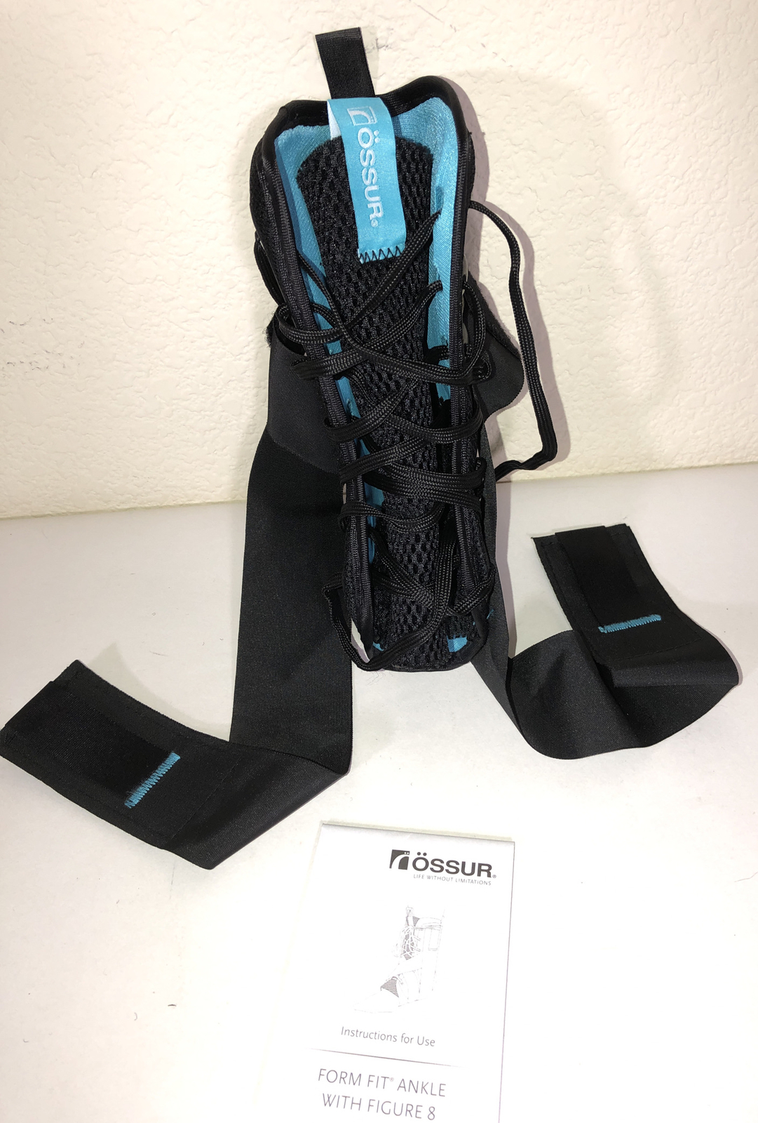 Ankle Brace Small with Figure 8 Straps Breathable Ossur Form Fit Open Box