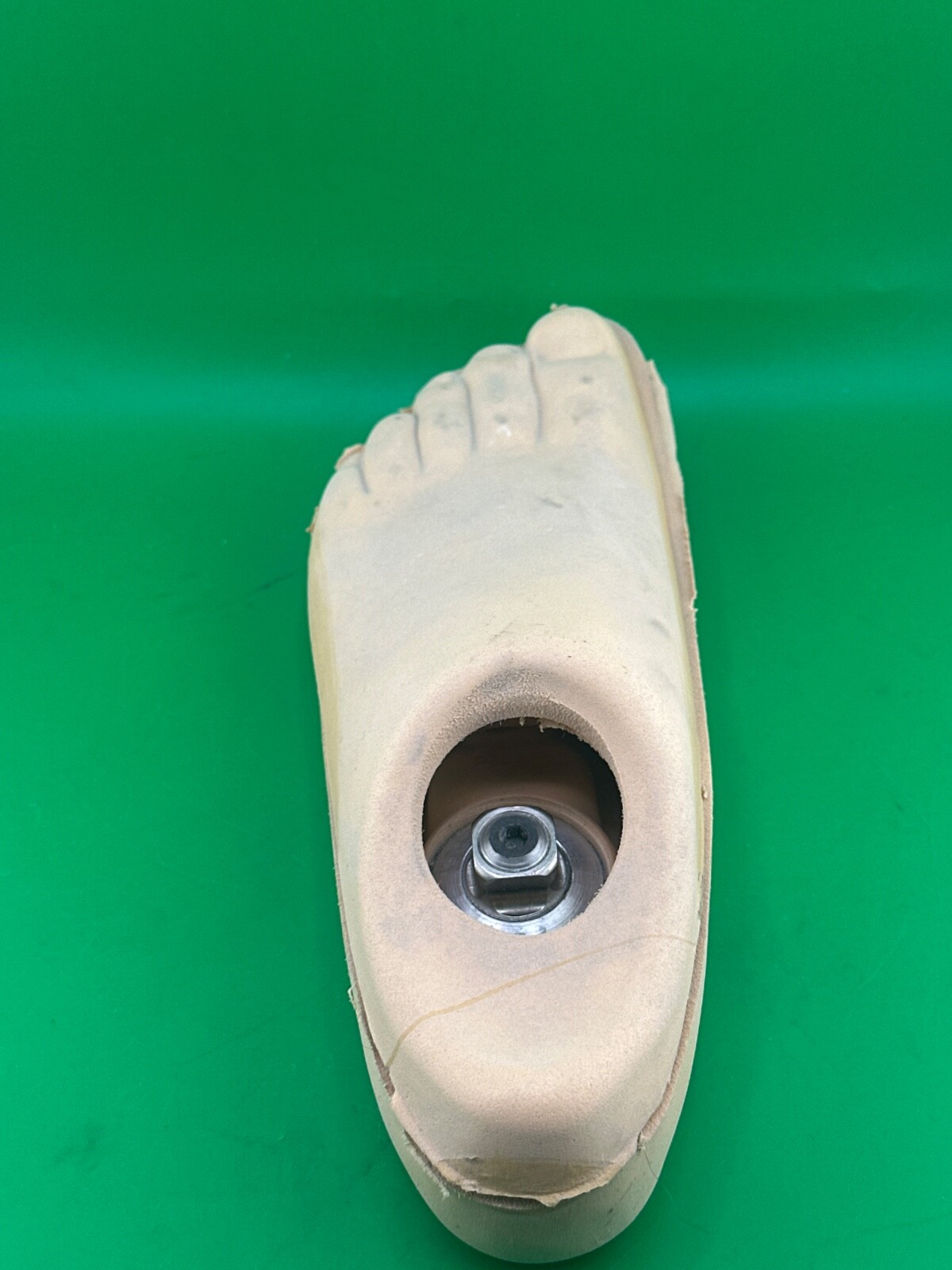 Left prosthetic foot. Size 25, 25cm. K1 prosthetic foot