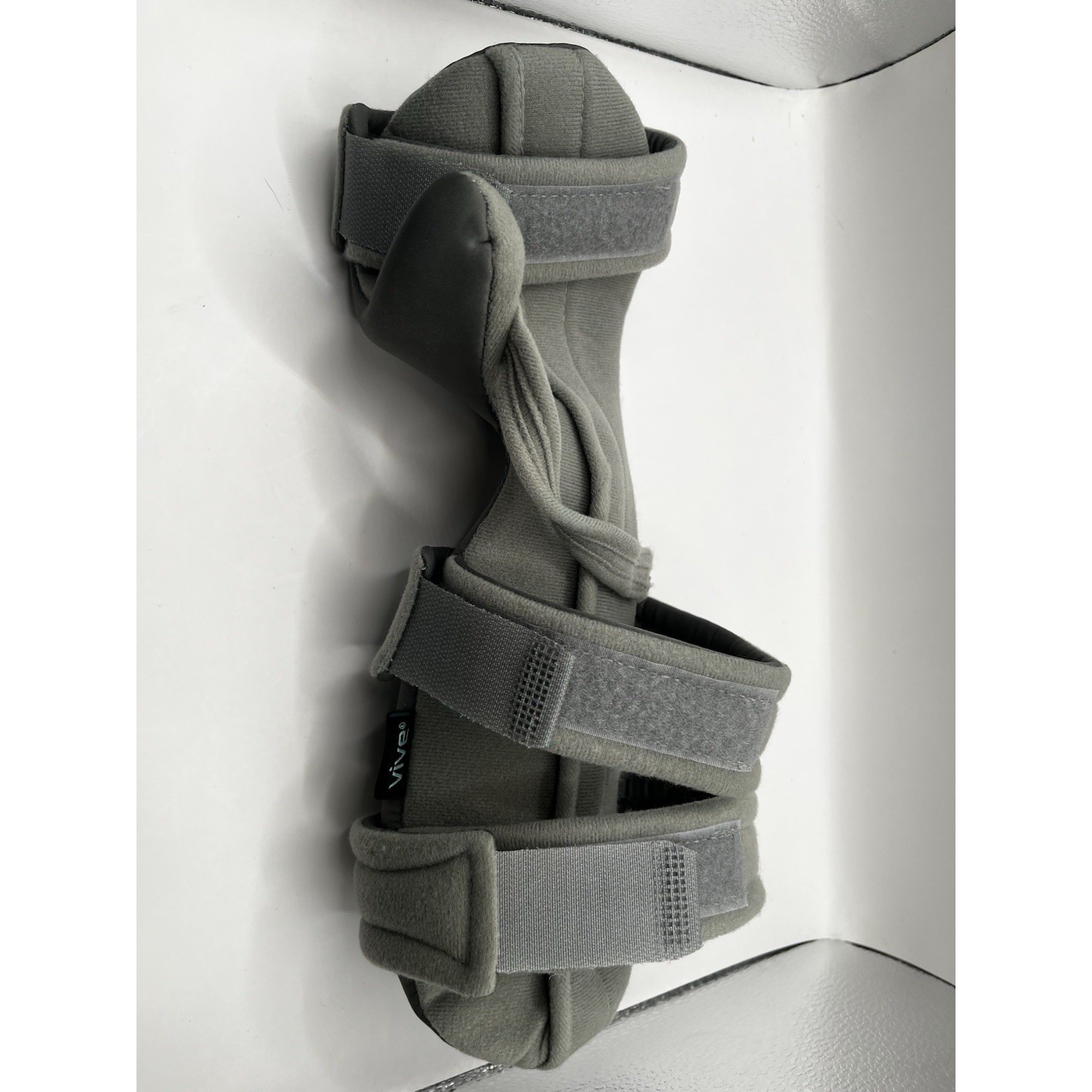 Vive Resting Hand Splint (Left) Immobilizer With Wrist Finger Brace New Medium