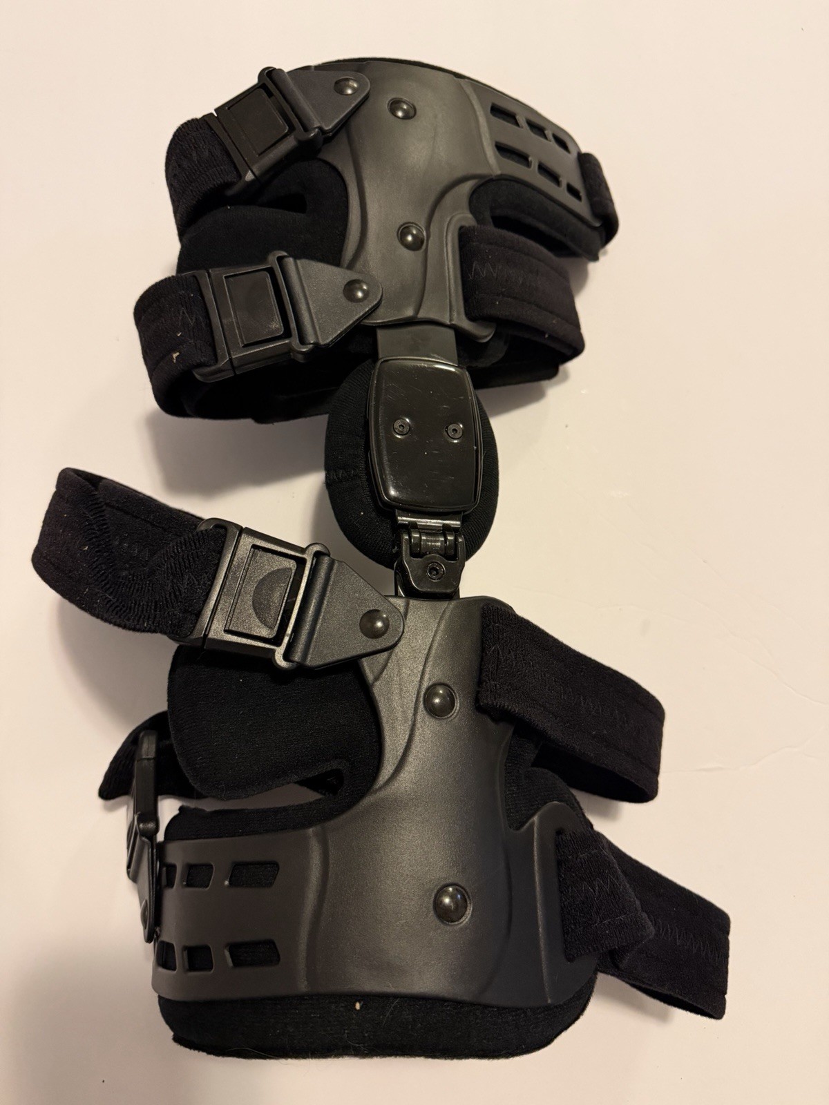 Dr Medical The OA Reliever KB-138R Adjustable RIGHT side Knee Brace with KIT