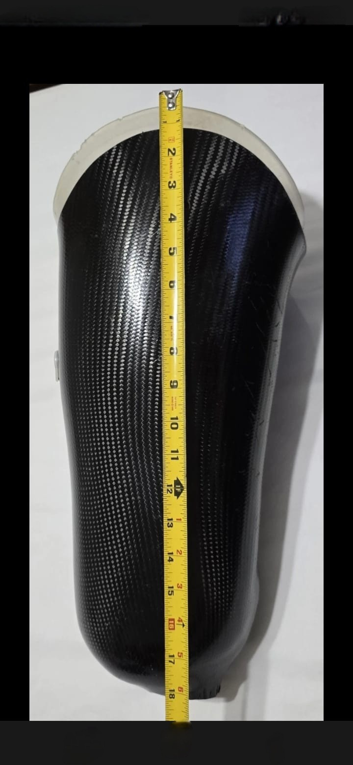 Socket of fiber Carbono In Perfect Condition.