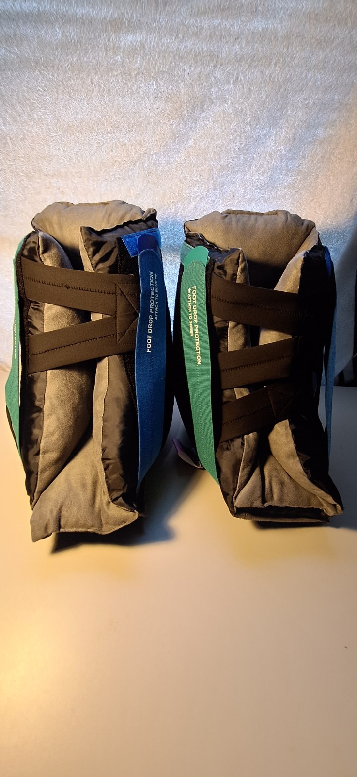 Medline Heelmedix Footcheck Heel Protector 1 Pair Standard Size 11-19 in.