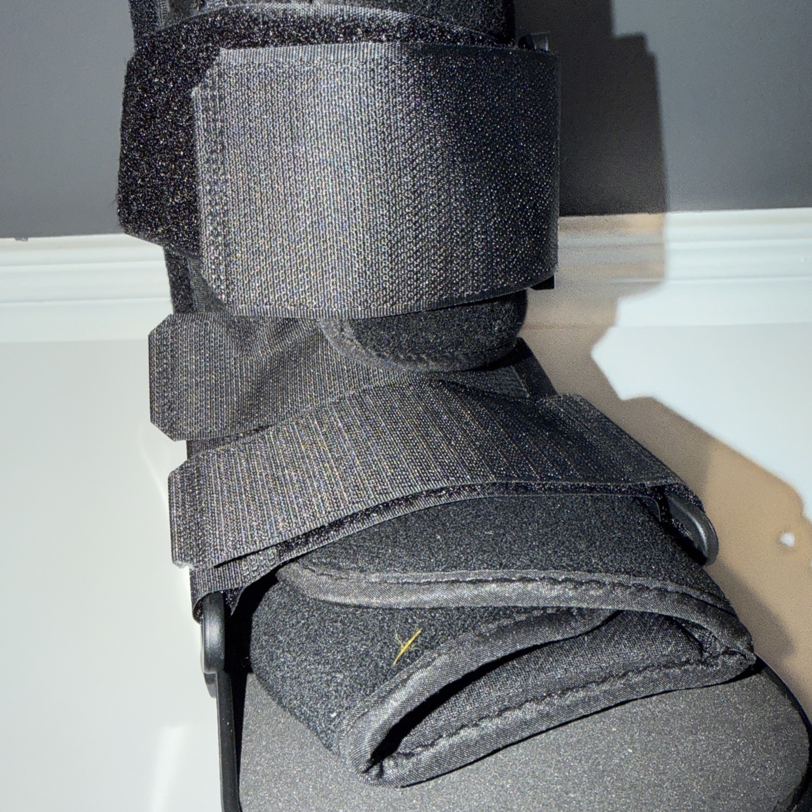 Ankle Fracture Boot Walk Cast Medical Non Air Walking Black Small Adjustable
