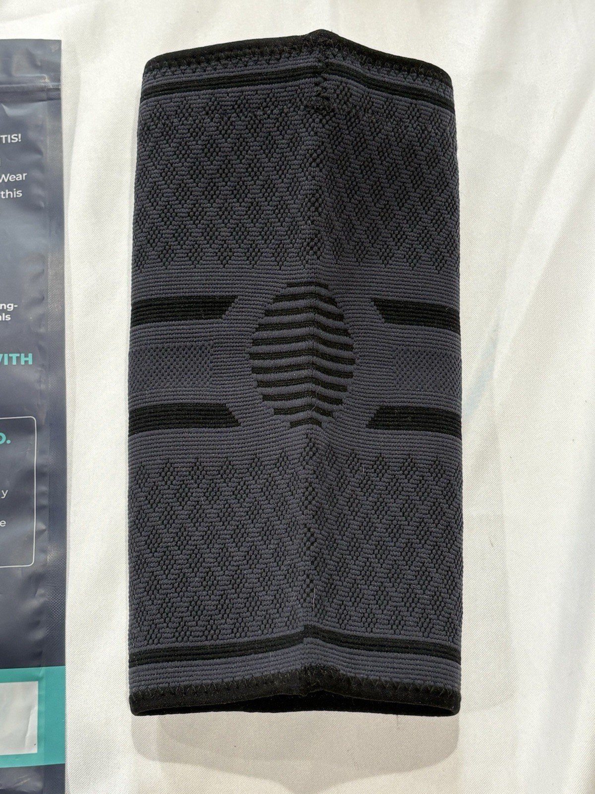 (ONE) Modvel Compression Knee Brace, Size M, Black