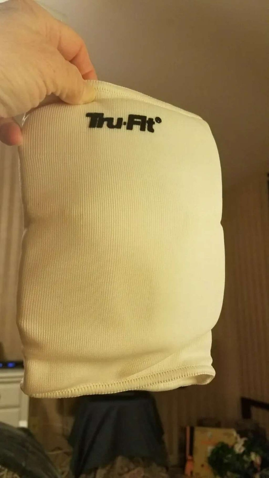 Tru-Fit Contoured Knee Pad, White, Small