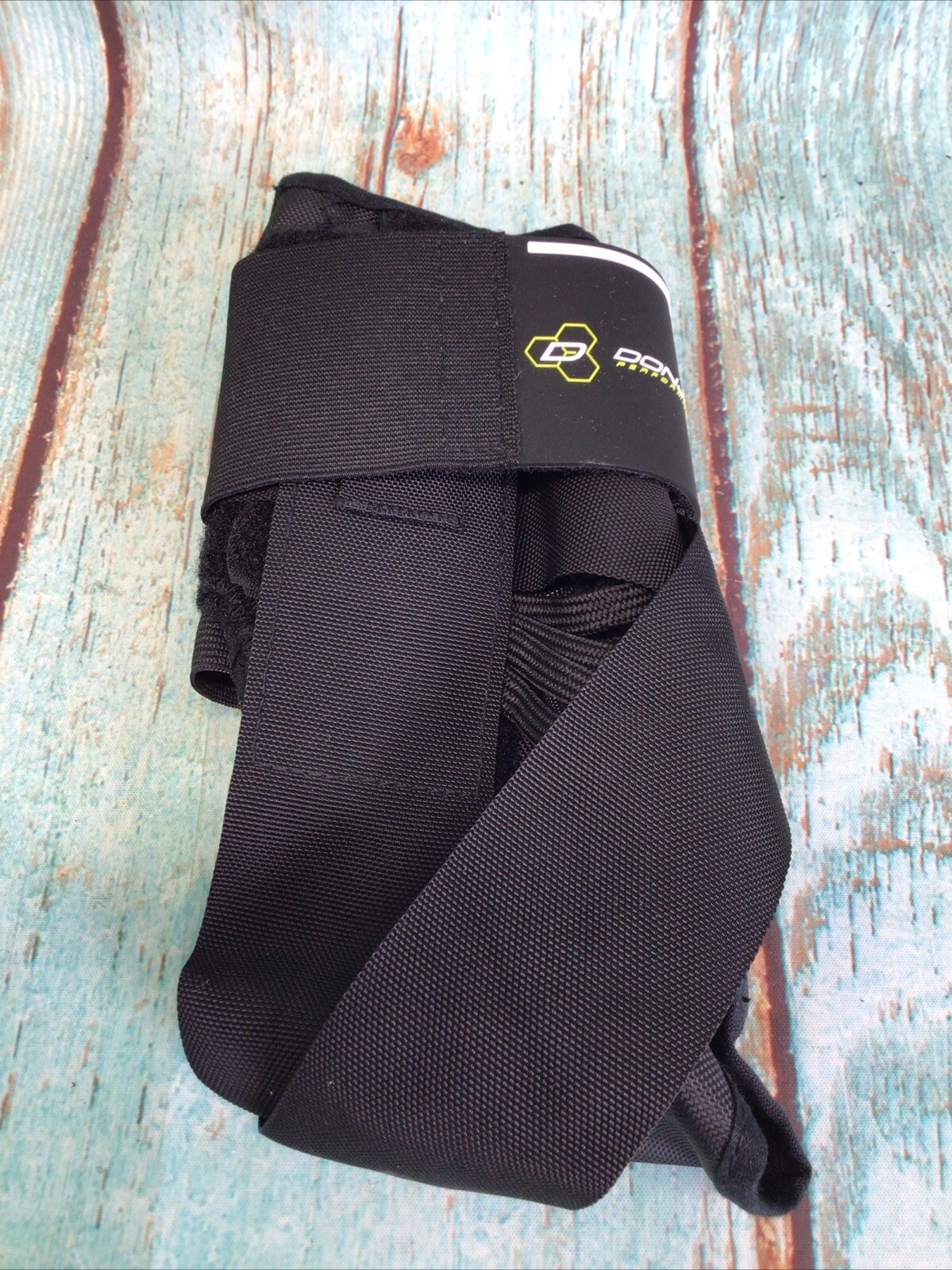 Donjoy Performance Bionic Speed Wrap Ankle, MEDIUM Open Box.